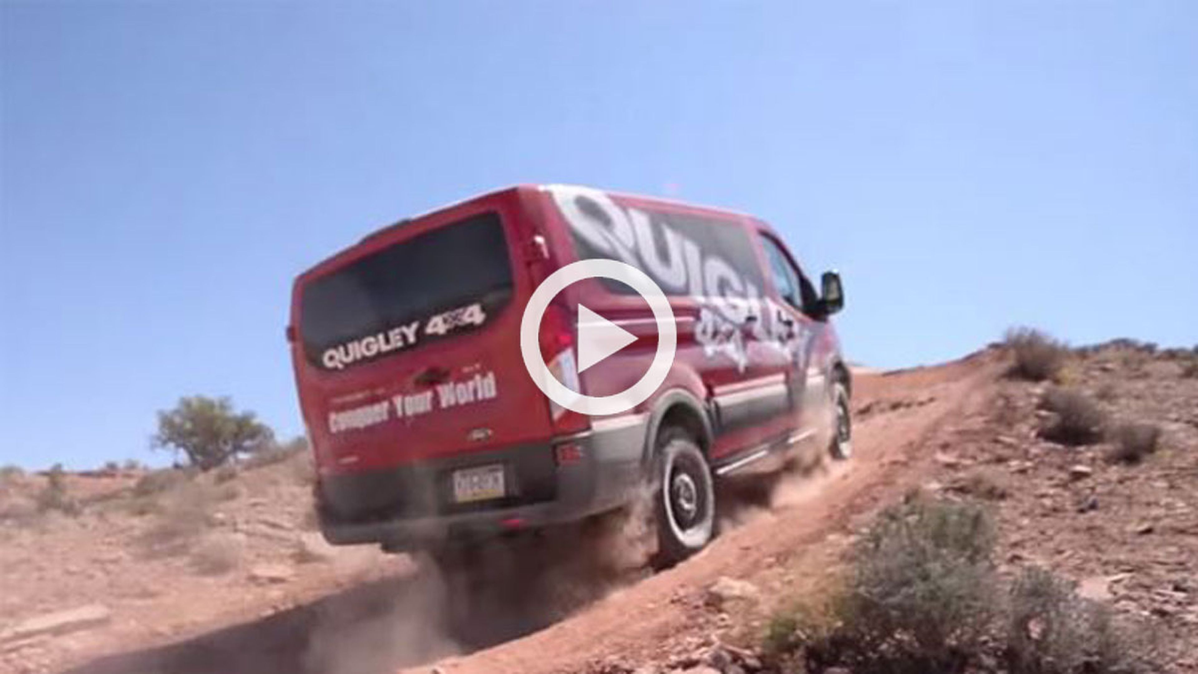 Una Ford Transit que pone en apuros a los Wrangler en Moab