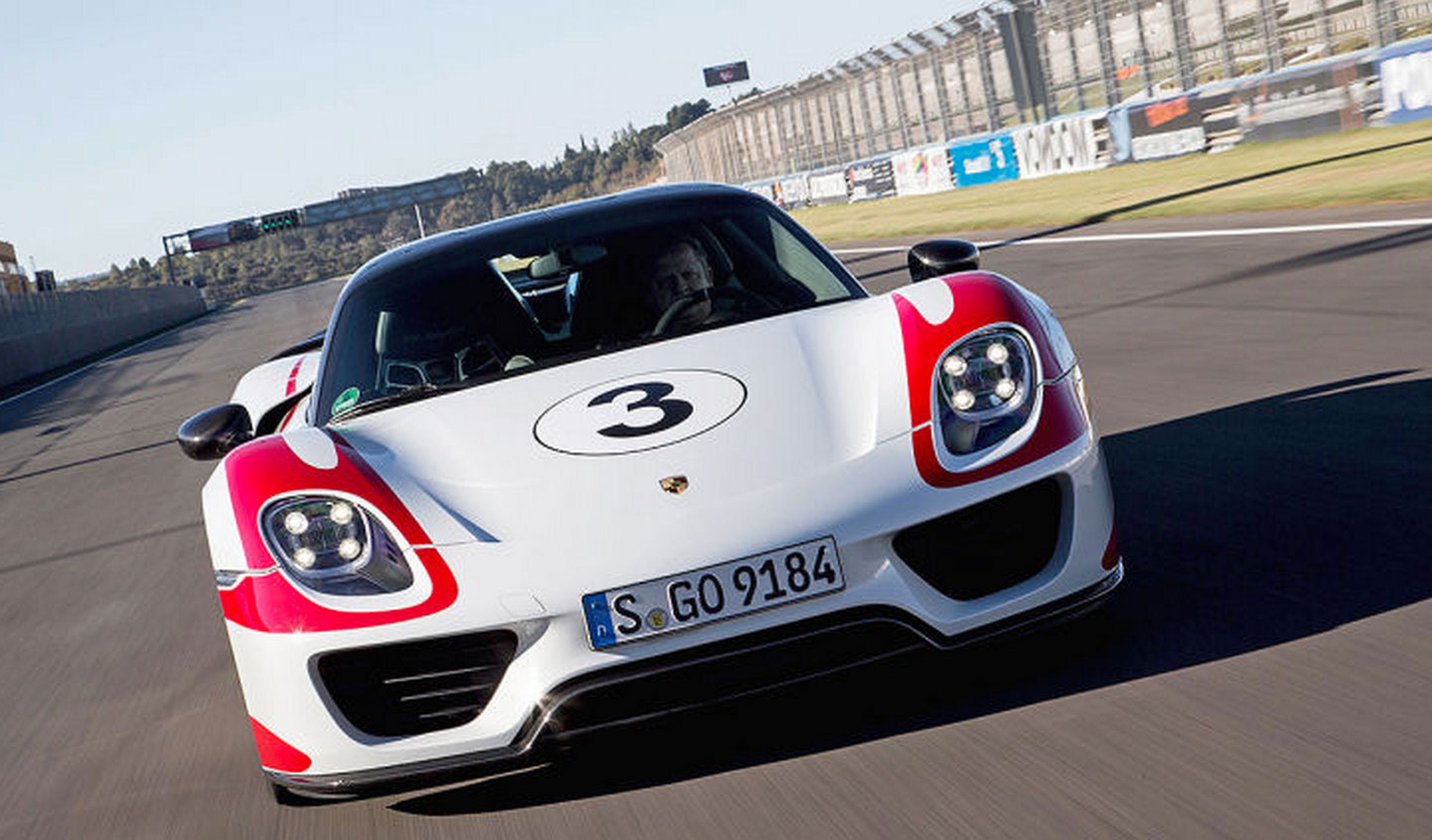 Llamada a revisión mundial del Porsche 918 Spyder