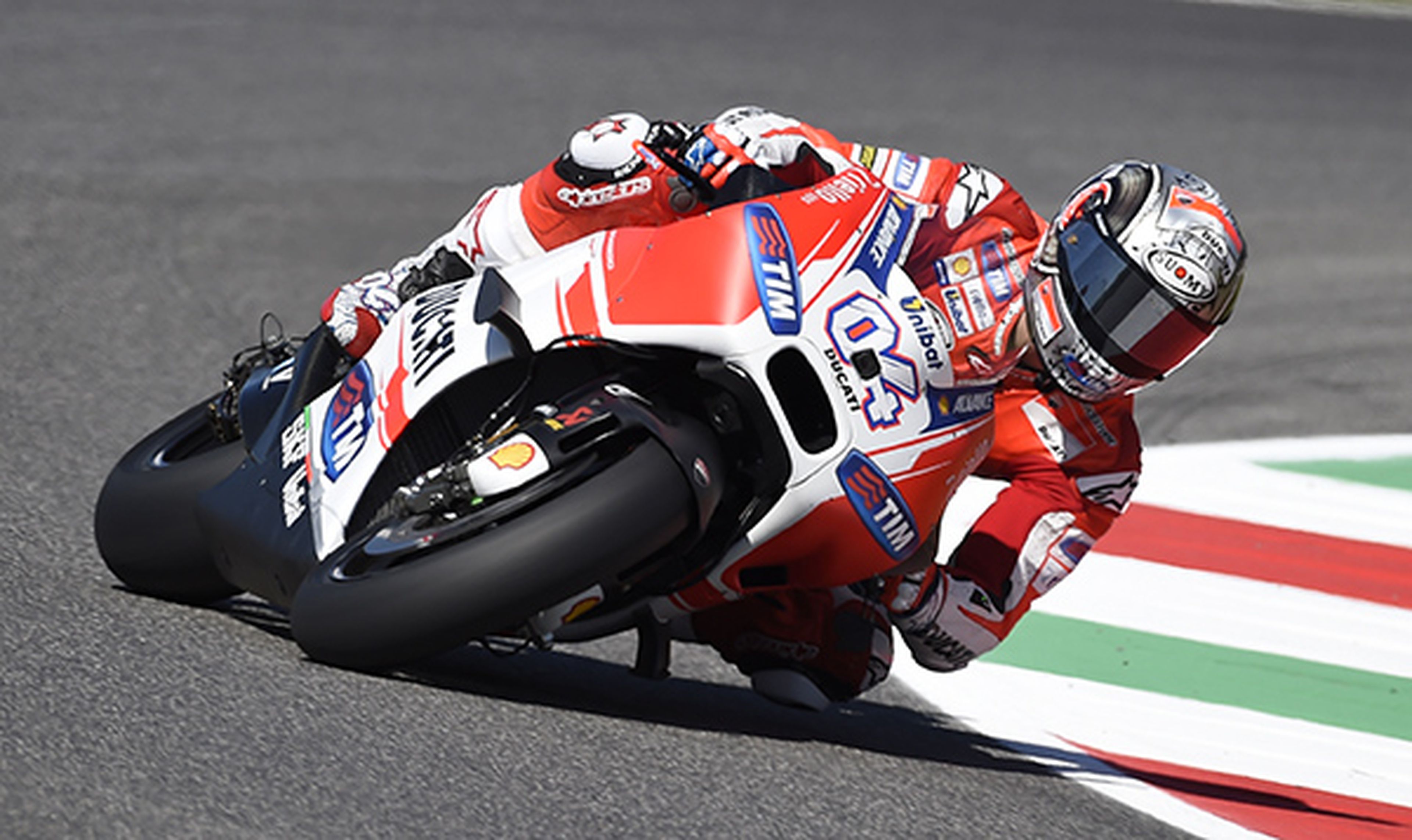 Libres MotoGP GP de Italia 2015: Dovizioso y Ducati dominan