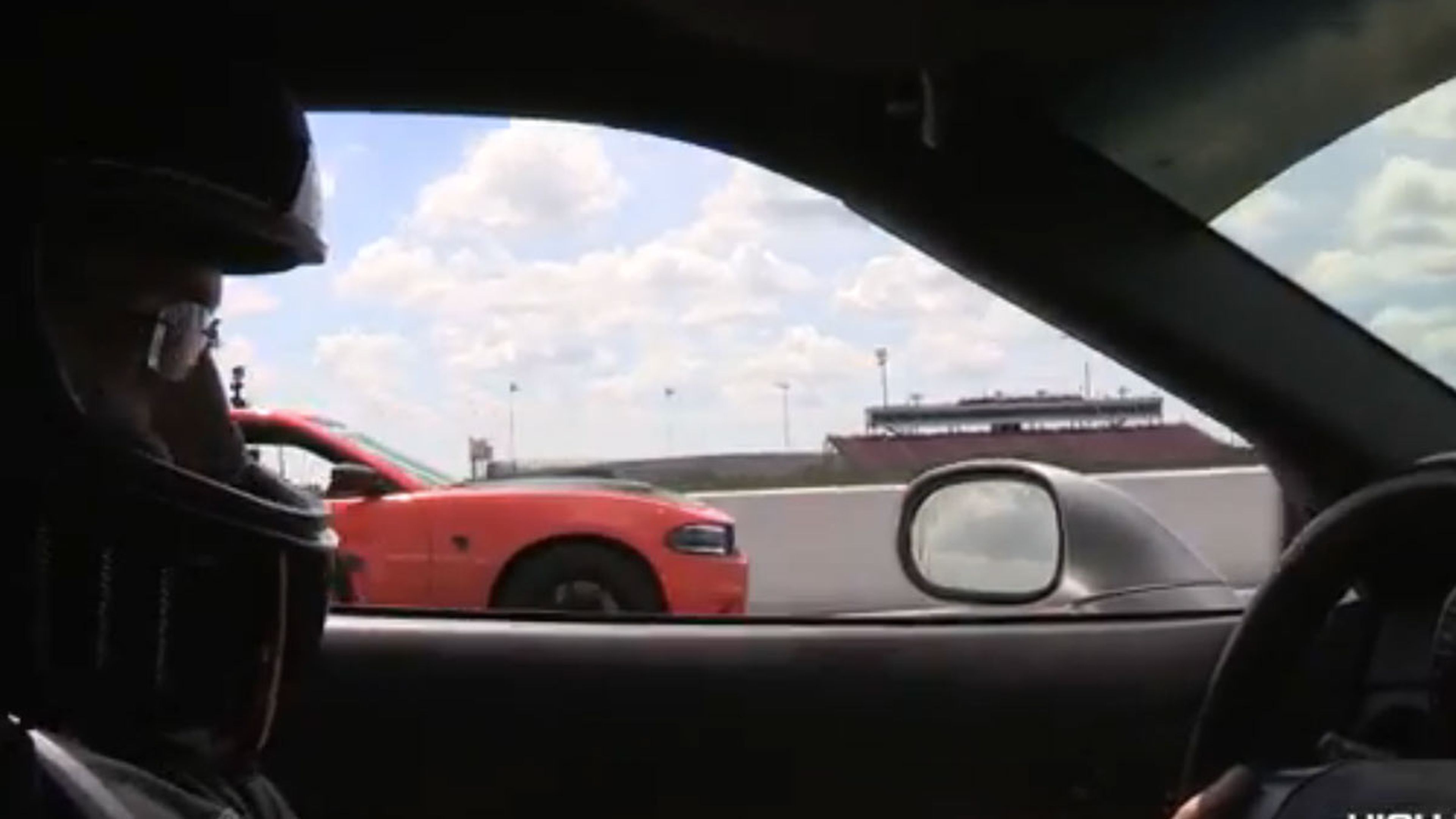 Dos bestias: Dodge Charger Hellcat 'vs' Corvette Z06