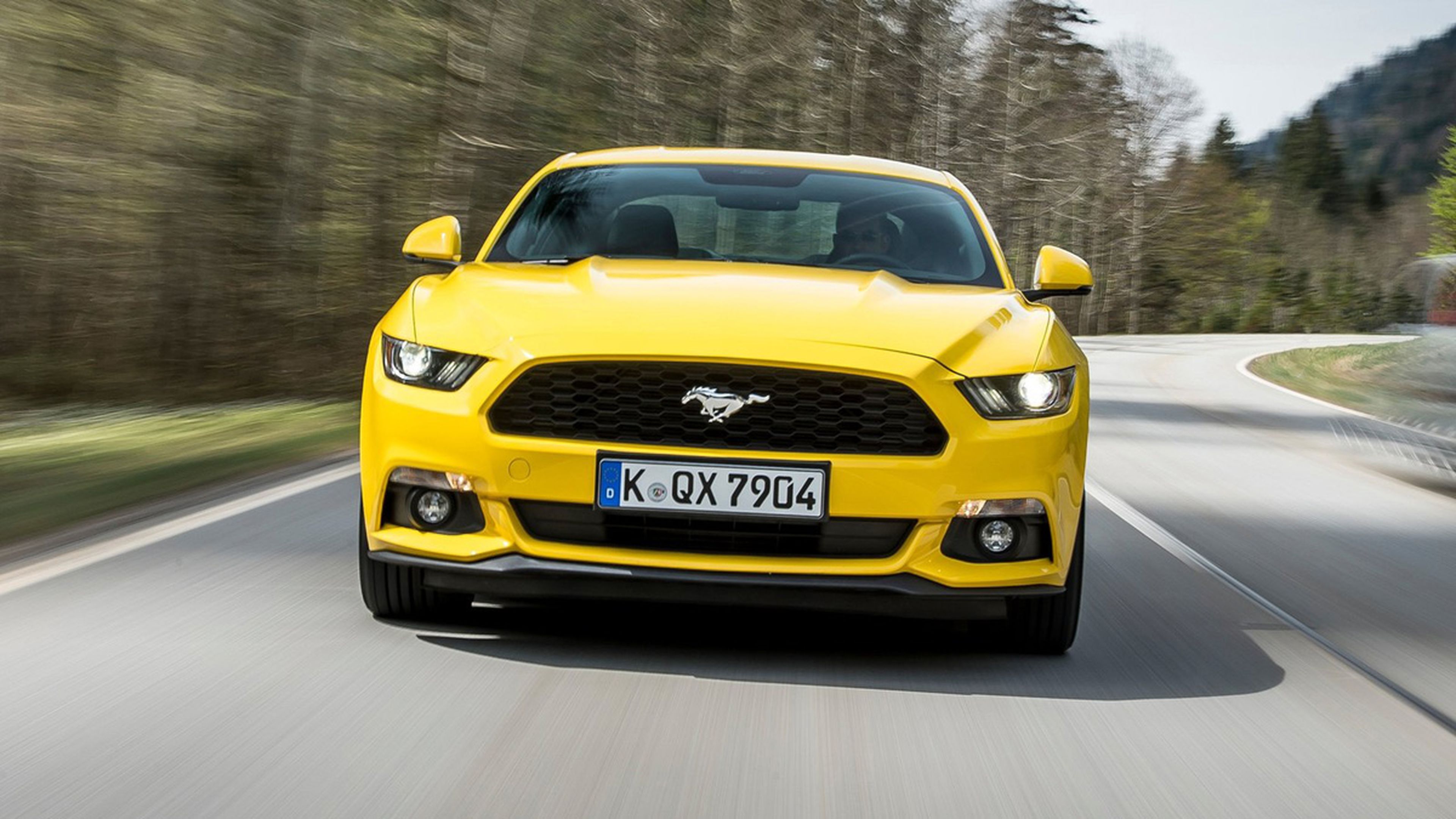coches-motores-increibles-version-basica-ford-mustang