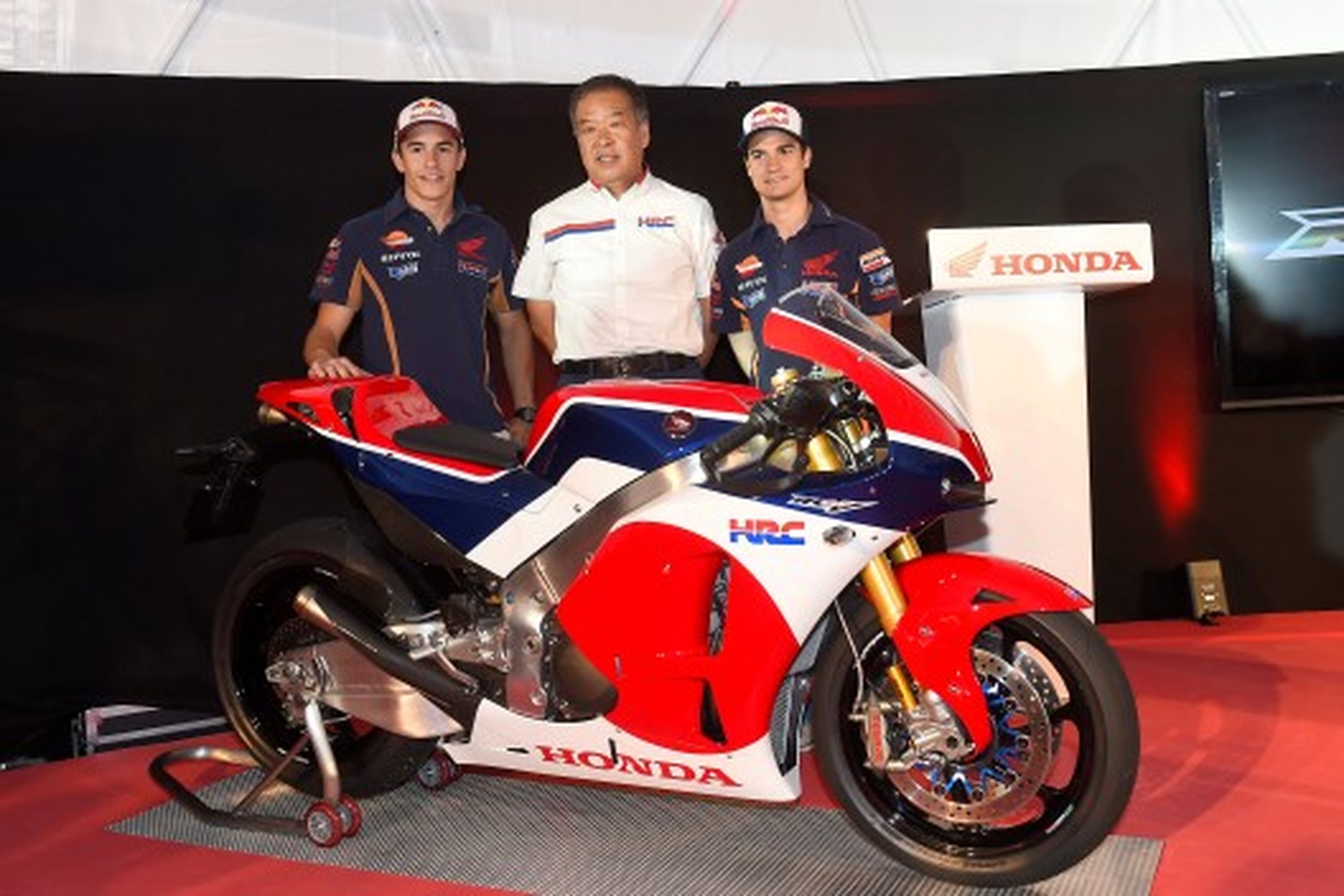 Honda RC213V con Pedrosa y Marquez