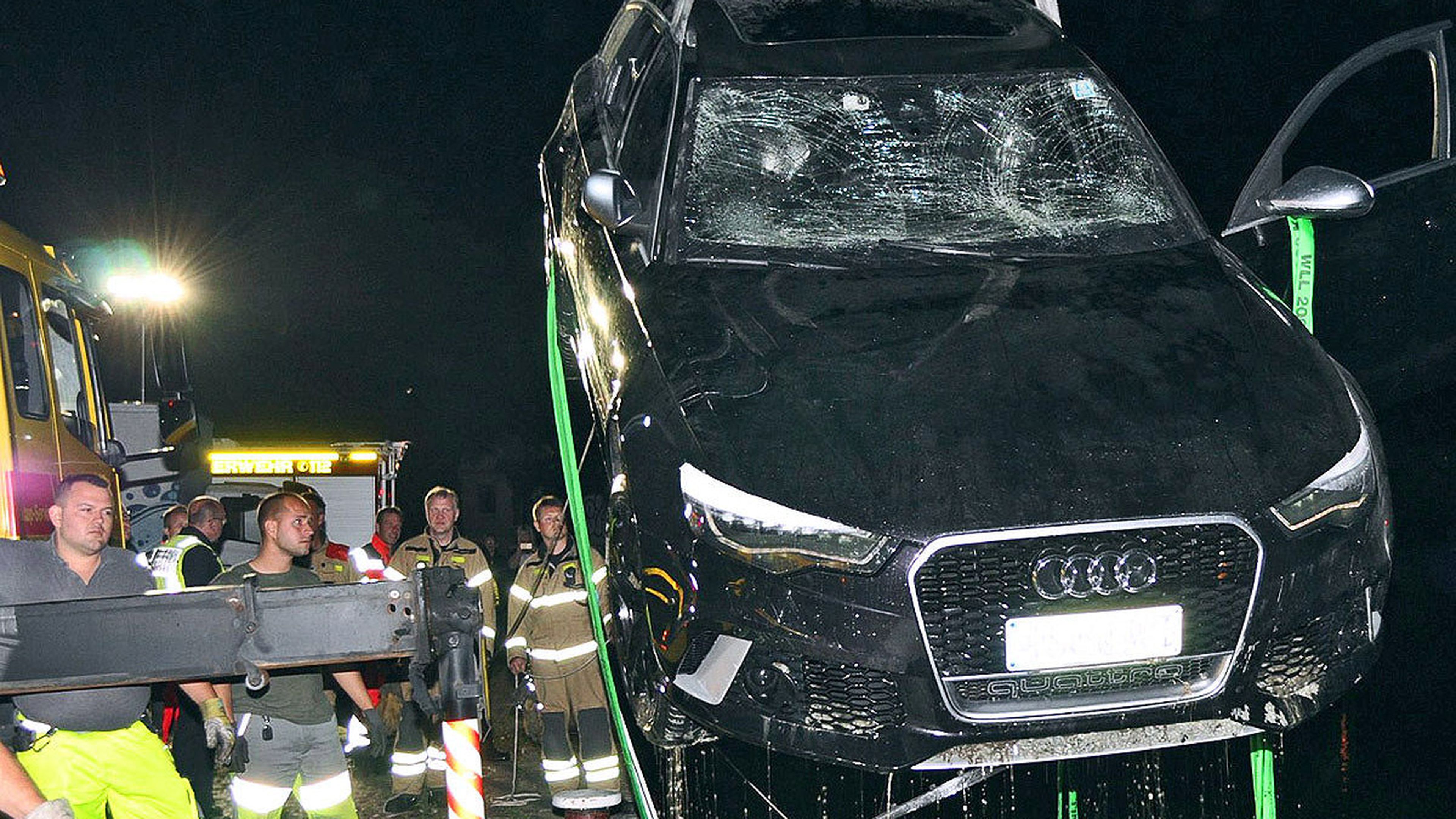 Accidente: un Audi RS 6 cae al agua
