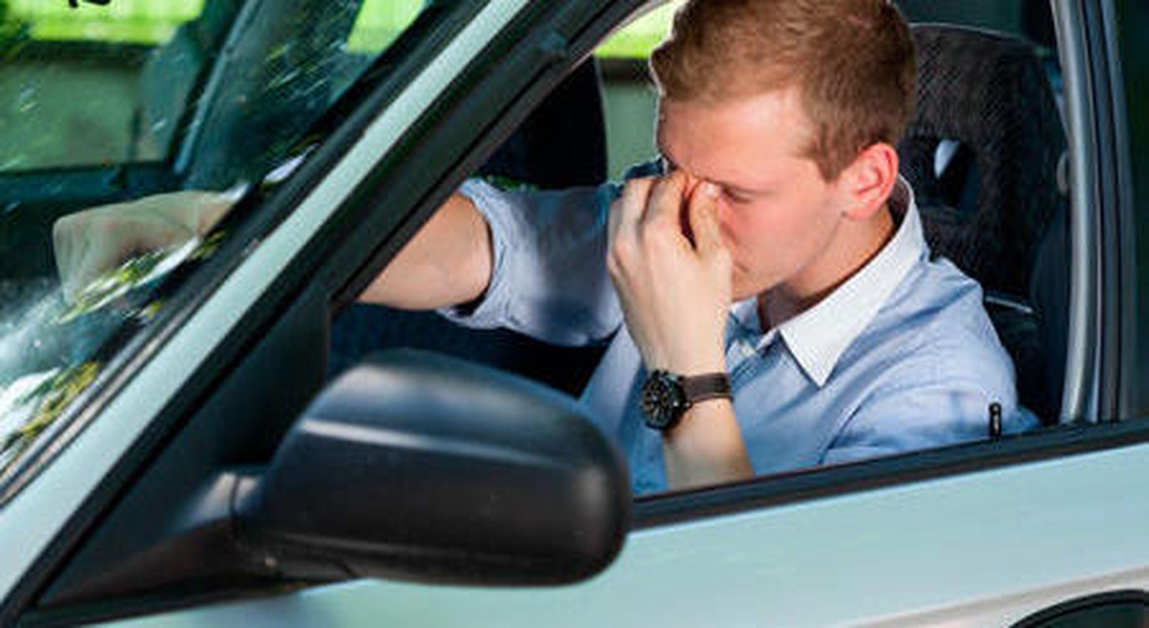 Seis consejos para no marearte en el coche