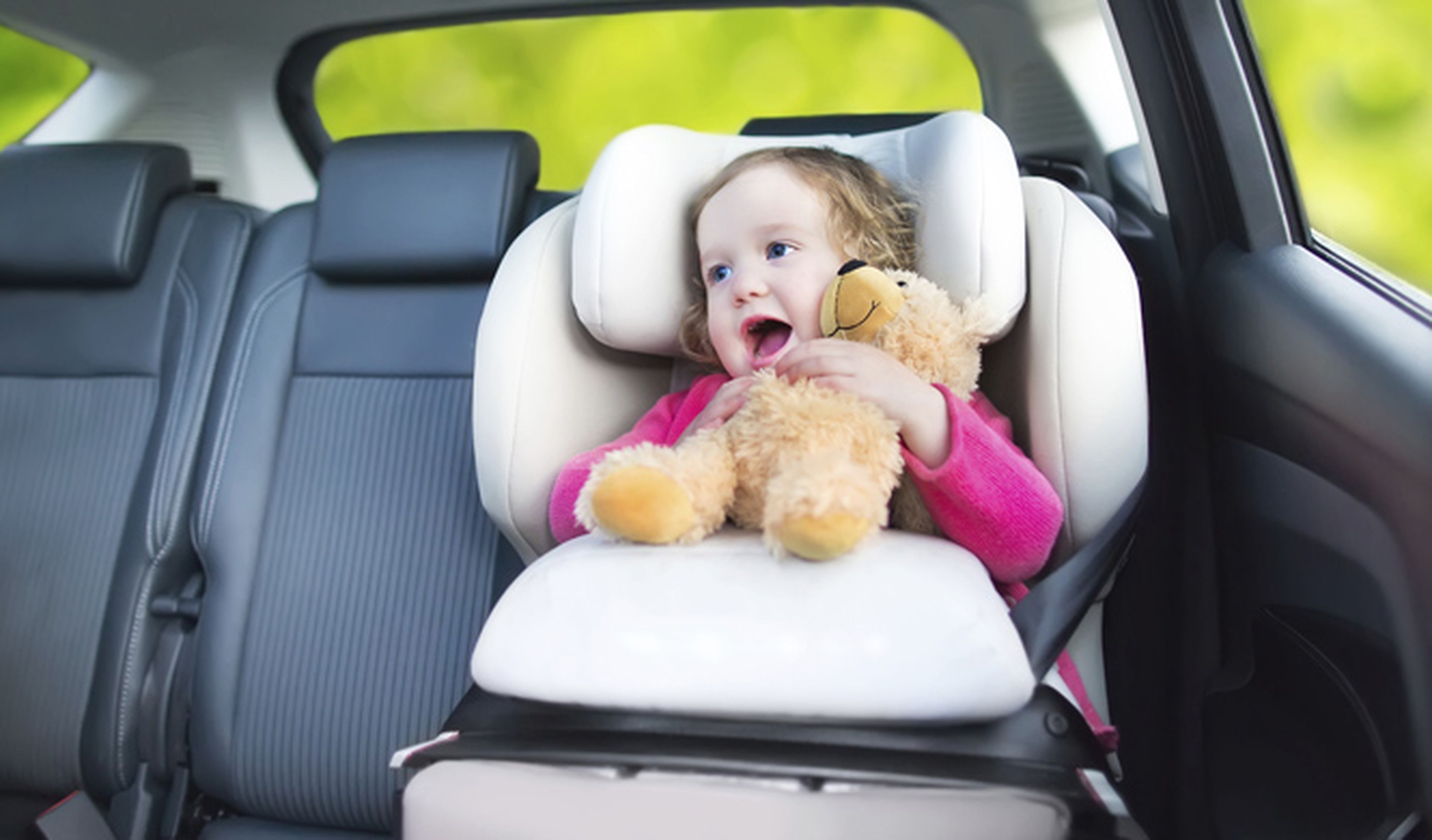 Cómo evitar la muerte de bebés por calor en el coche