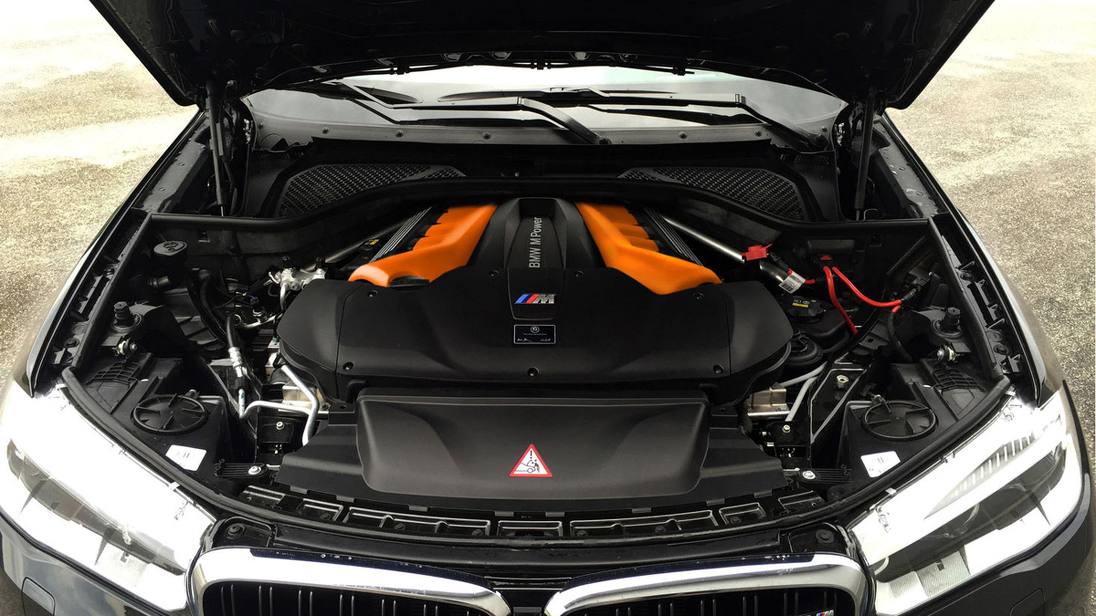 BMW X6 M G-power motor