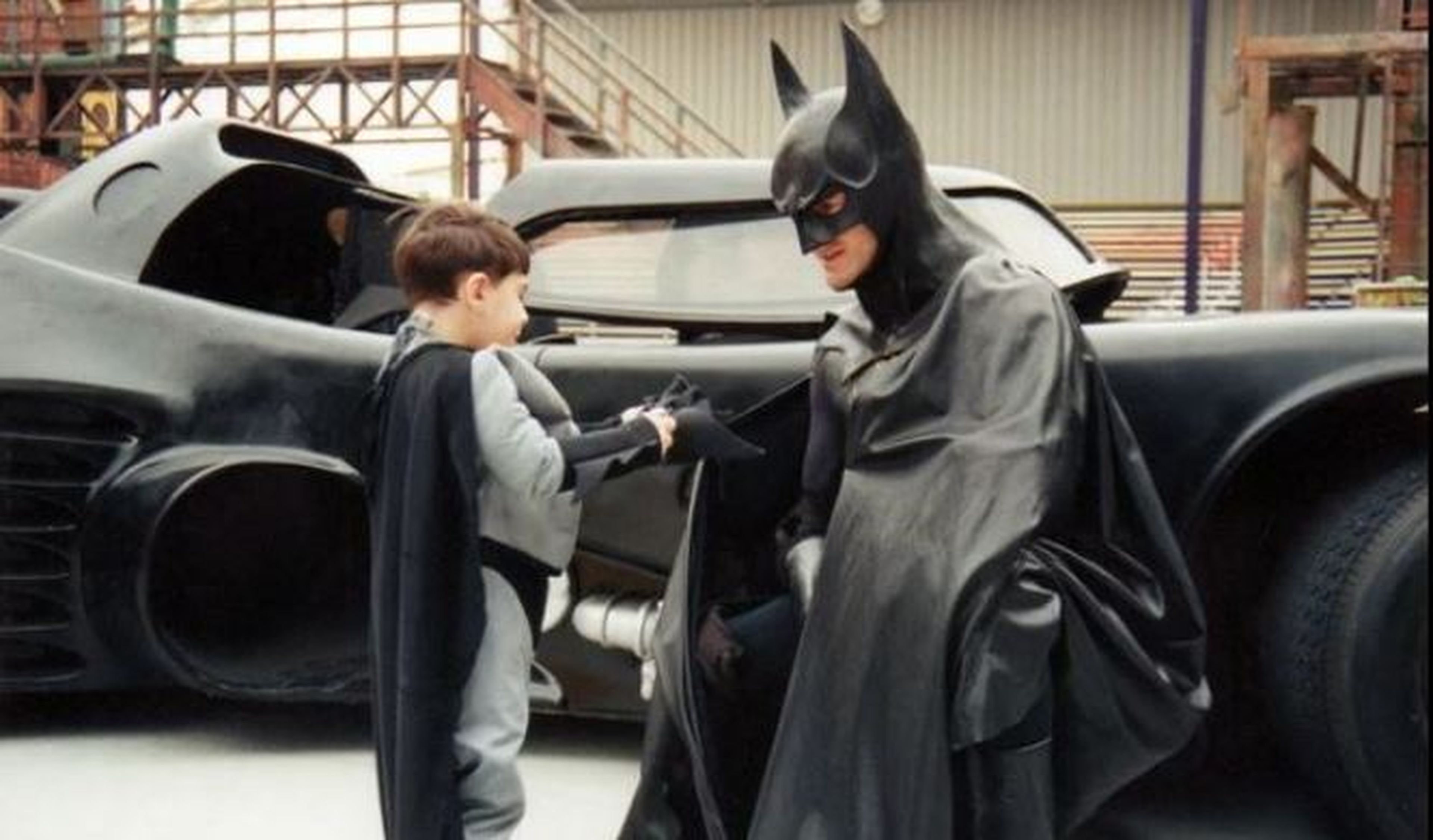 Fallece el 'Batman filántropo' tras sufrir un accidente