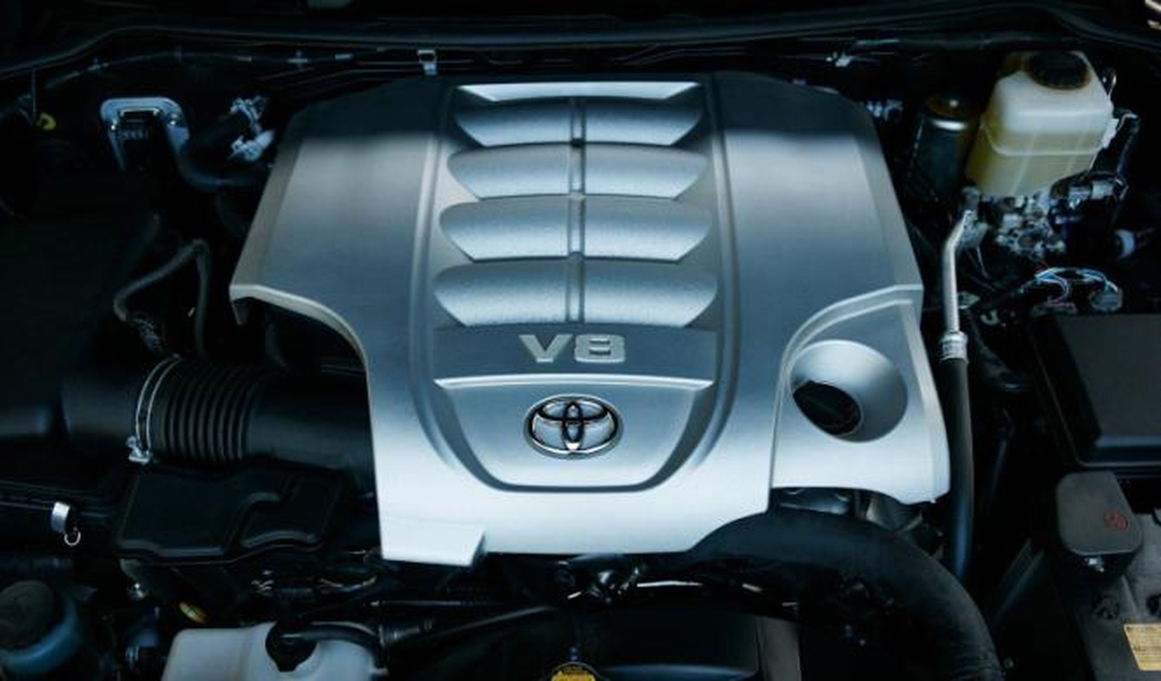 Toyota Land Cruiser V8 en Europa: peligro de extinción