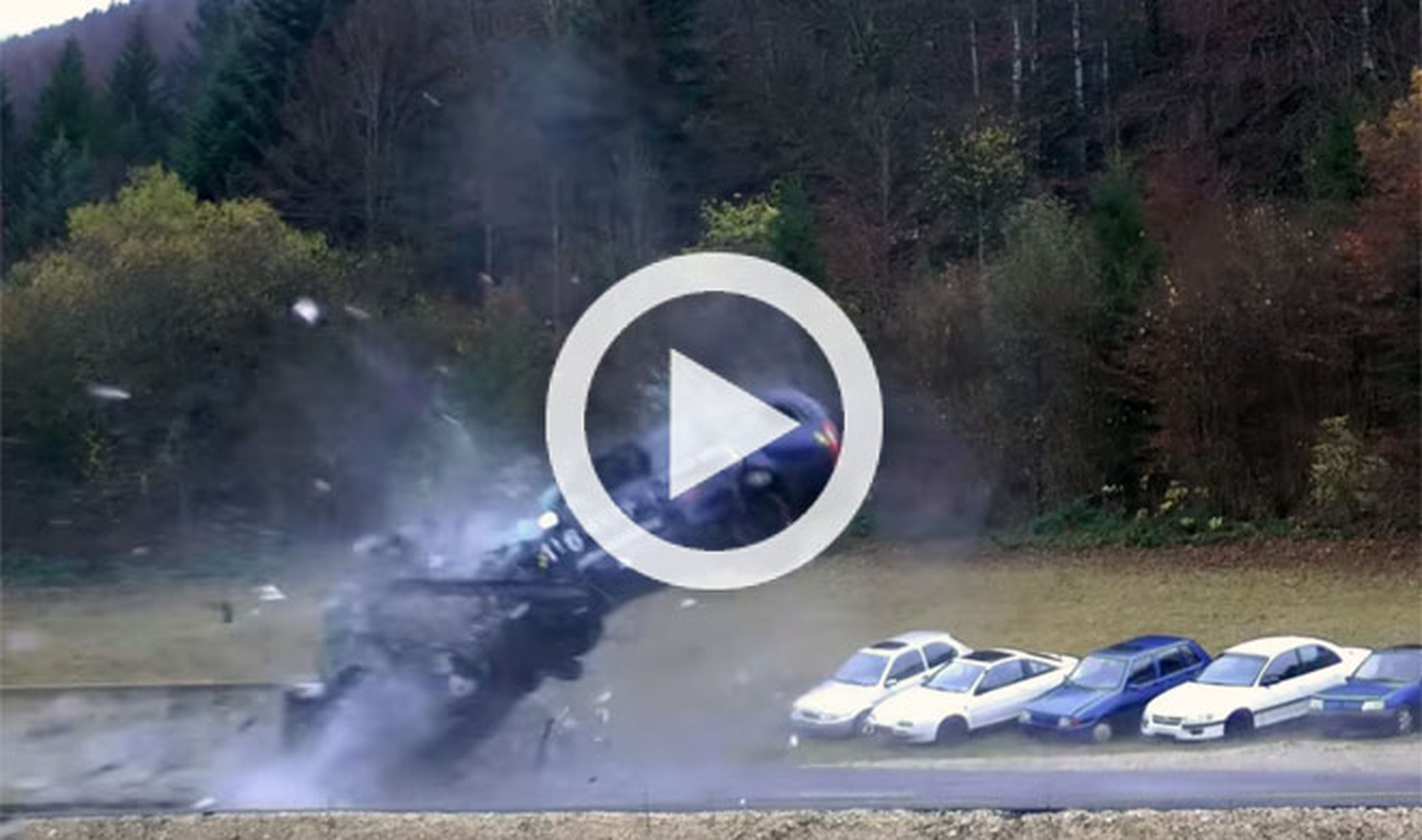 Vídeo: ¿qué pasa si chocas a 200 km/h?