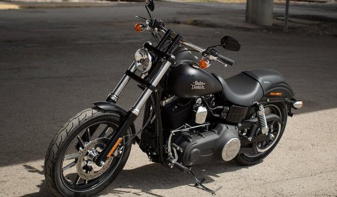 Harley-Davidson Street Bob Special 2016, Más Exclusiva