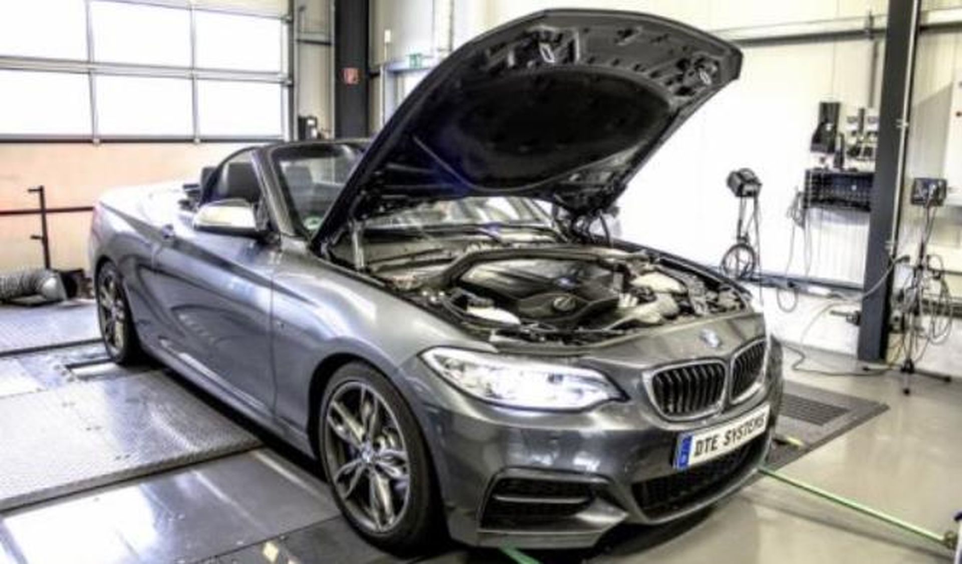BMW M235i DTE-Systems frontal