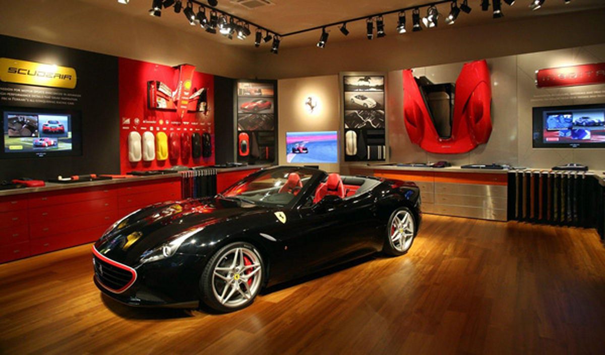 Ferrari California T Tailor Made negro