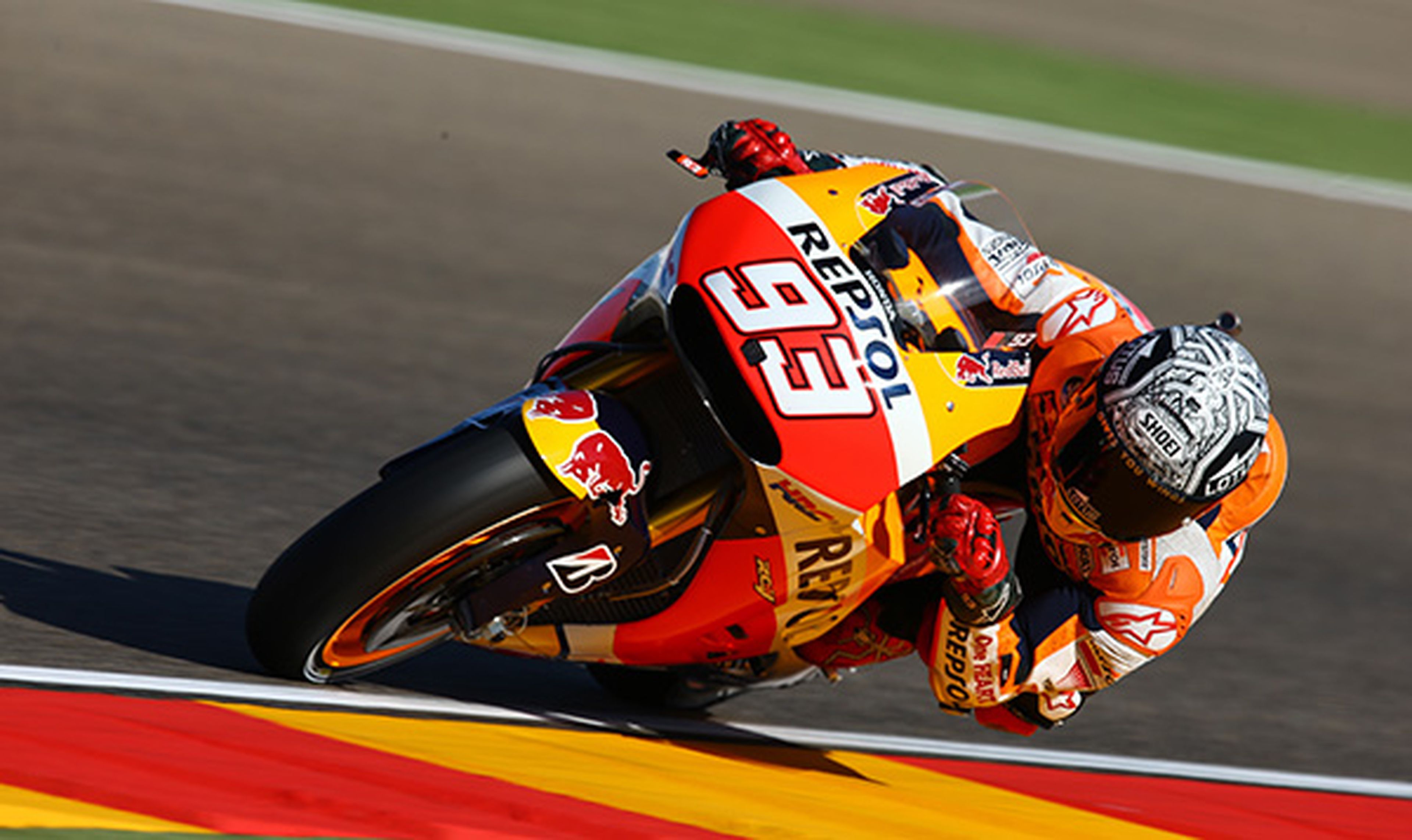 Clasificación MotoGP Aragon 2015: Márquez en otra galaxia