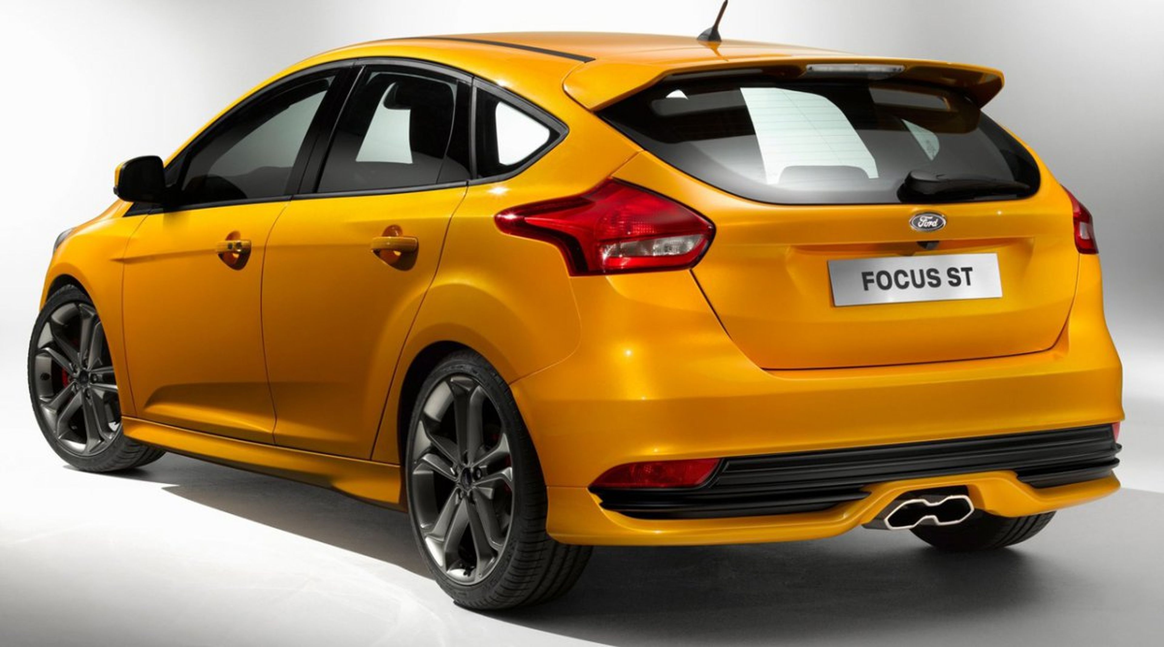 Ford Focus ST trasera