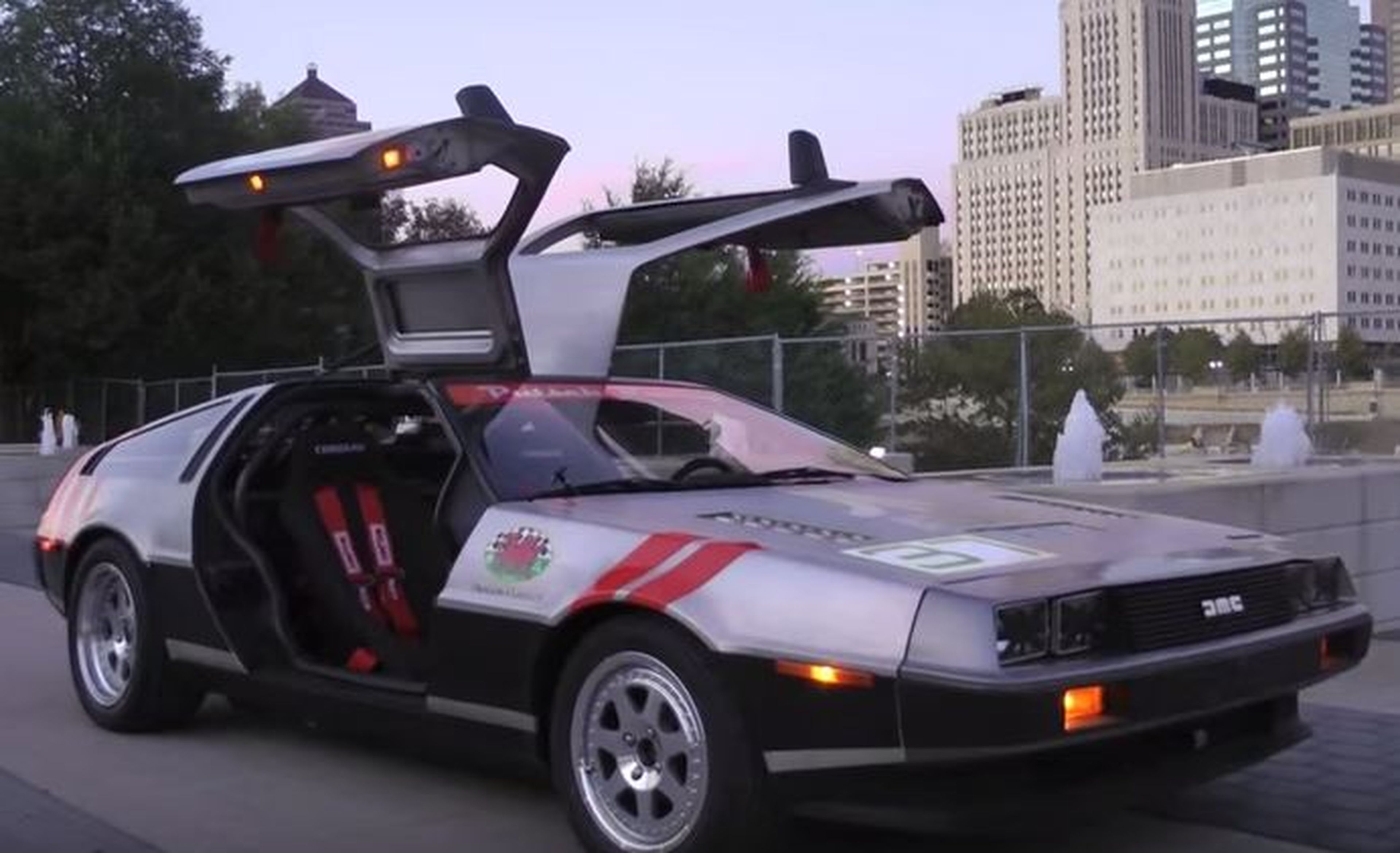 Vídeo: a bordo del DeLorean más 'racing'