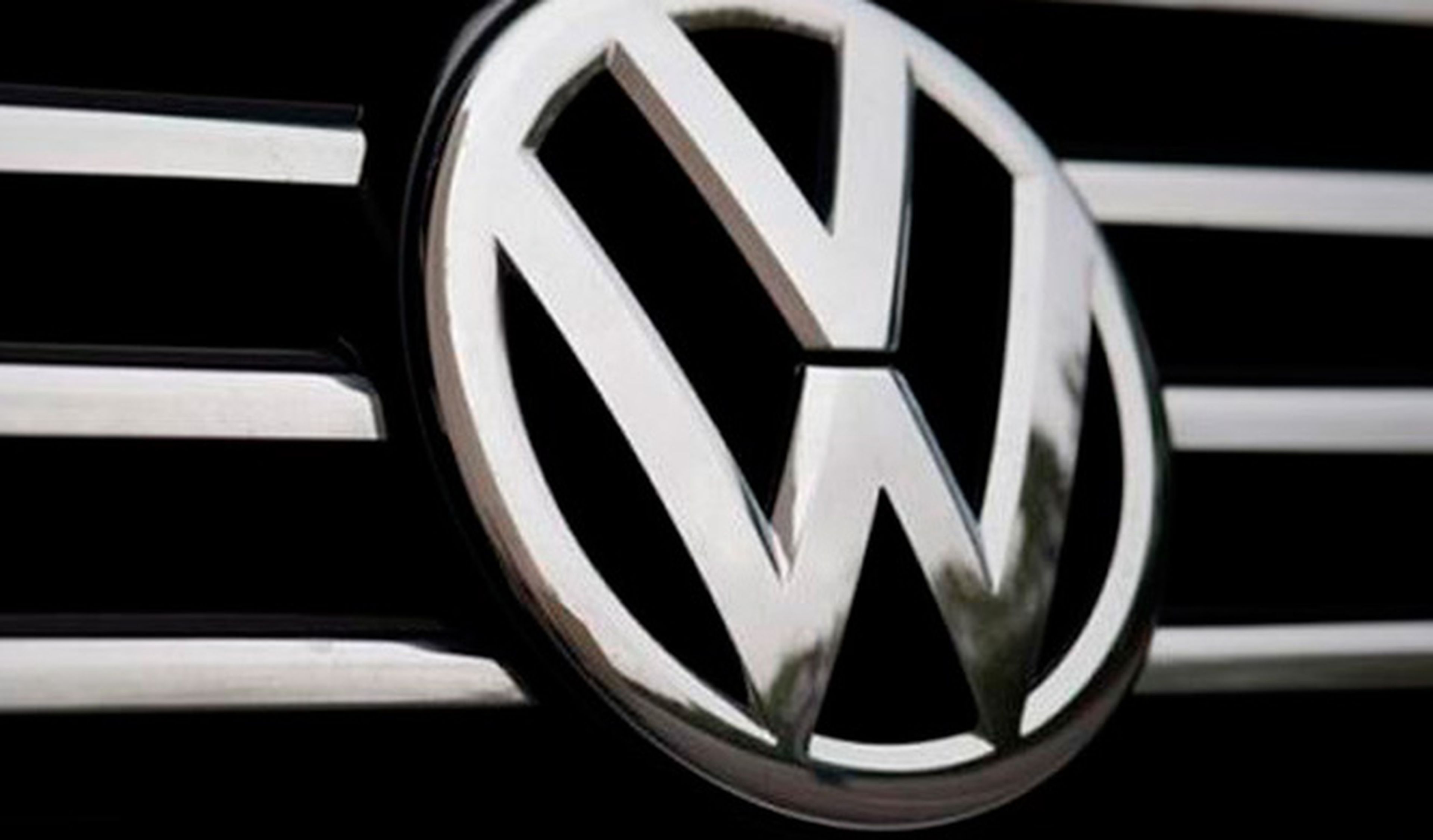 Suiza prohíbe venta de vehículos afectados por Volkswagen