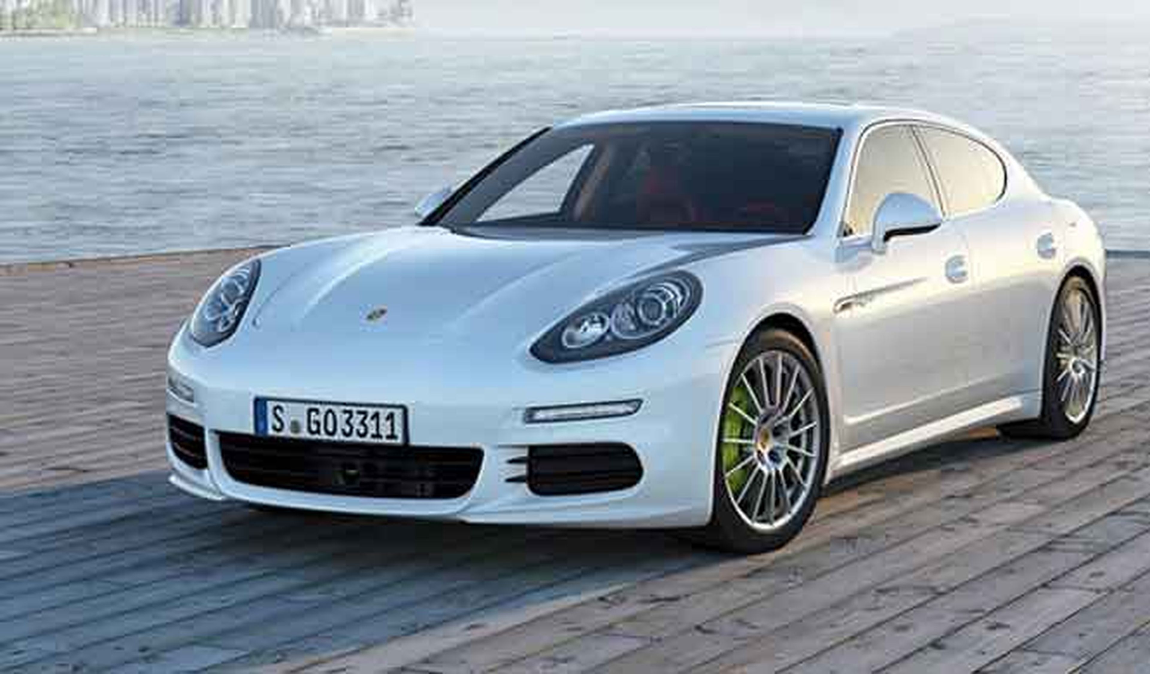 Por qué Porsche va renovar todo en 2016, menos el Panamera…