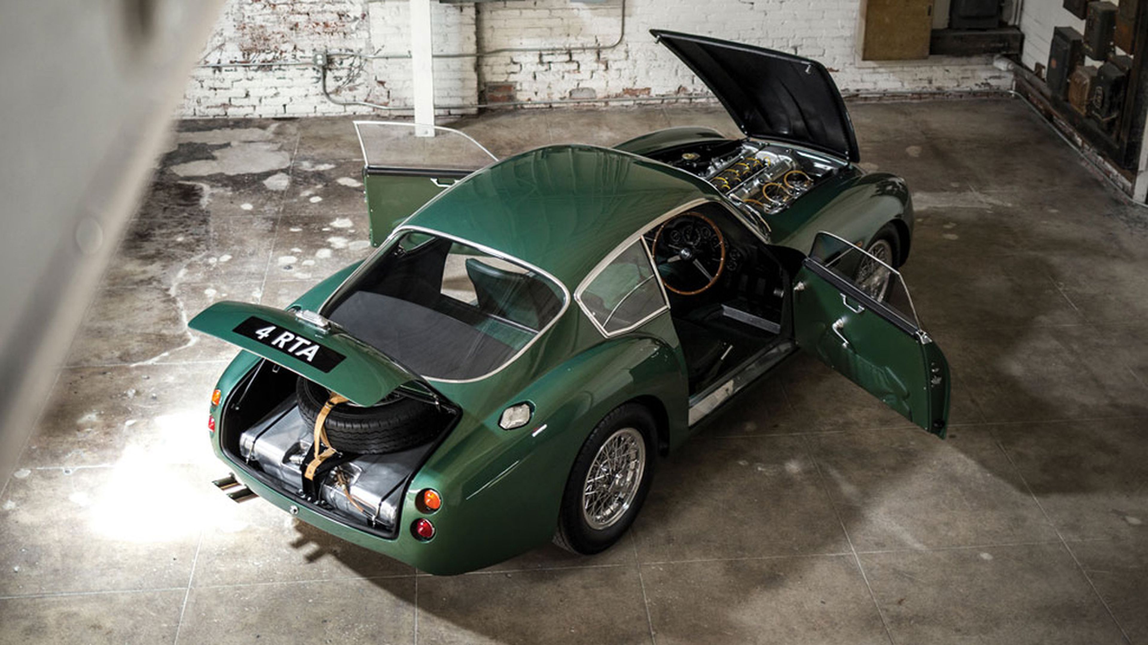 Aston-Martin-DB4GT-Zagato