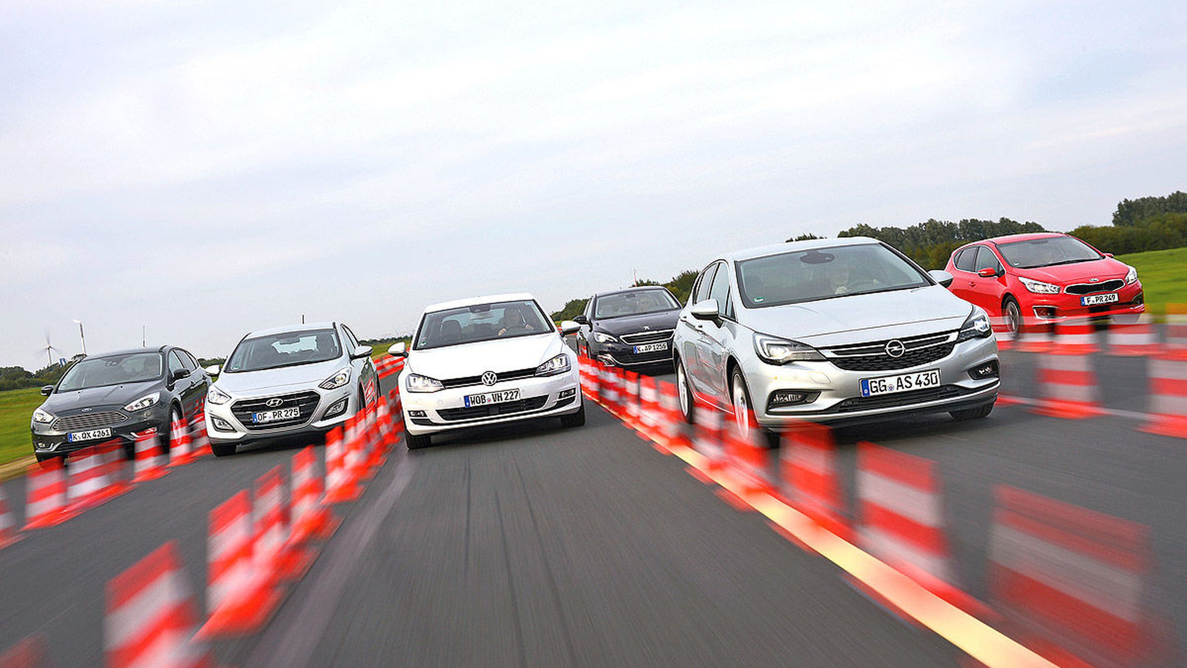 Comparativa: nuevo Opel Astra contra todos