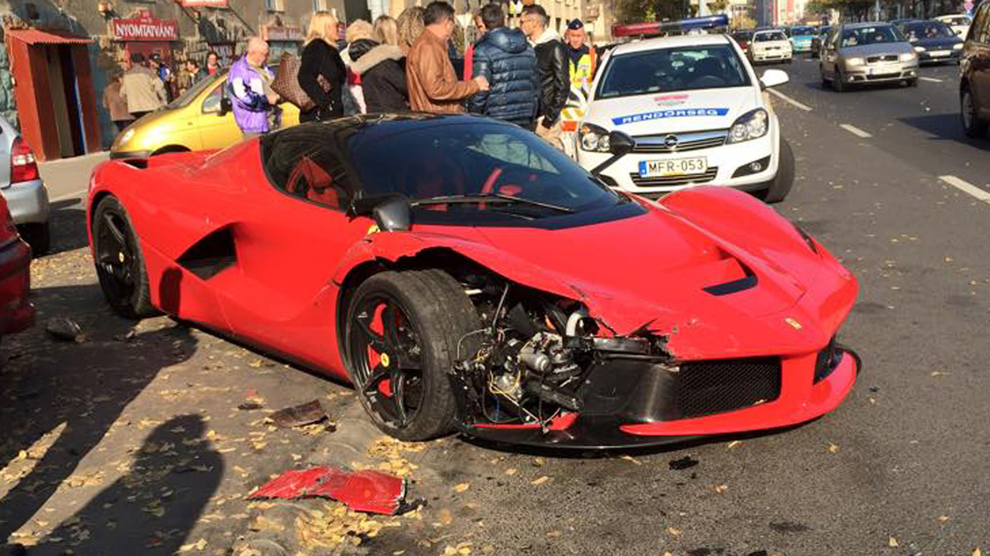 Accidente de un Ferrari LaFerrari en Budapest