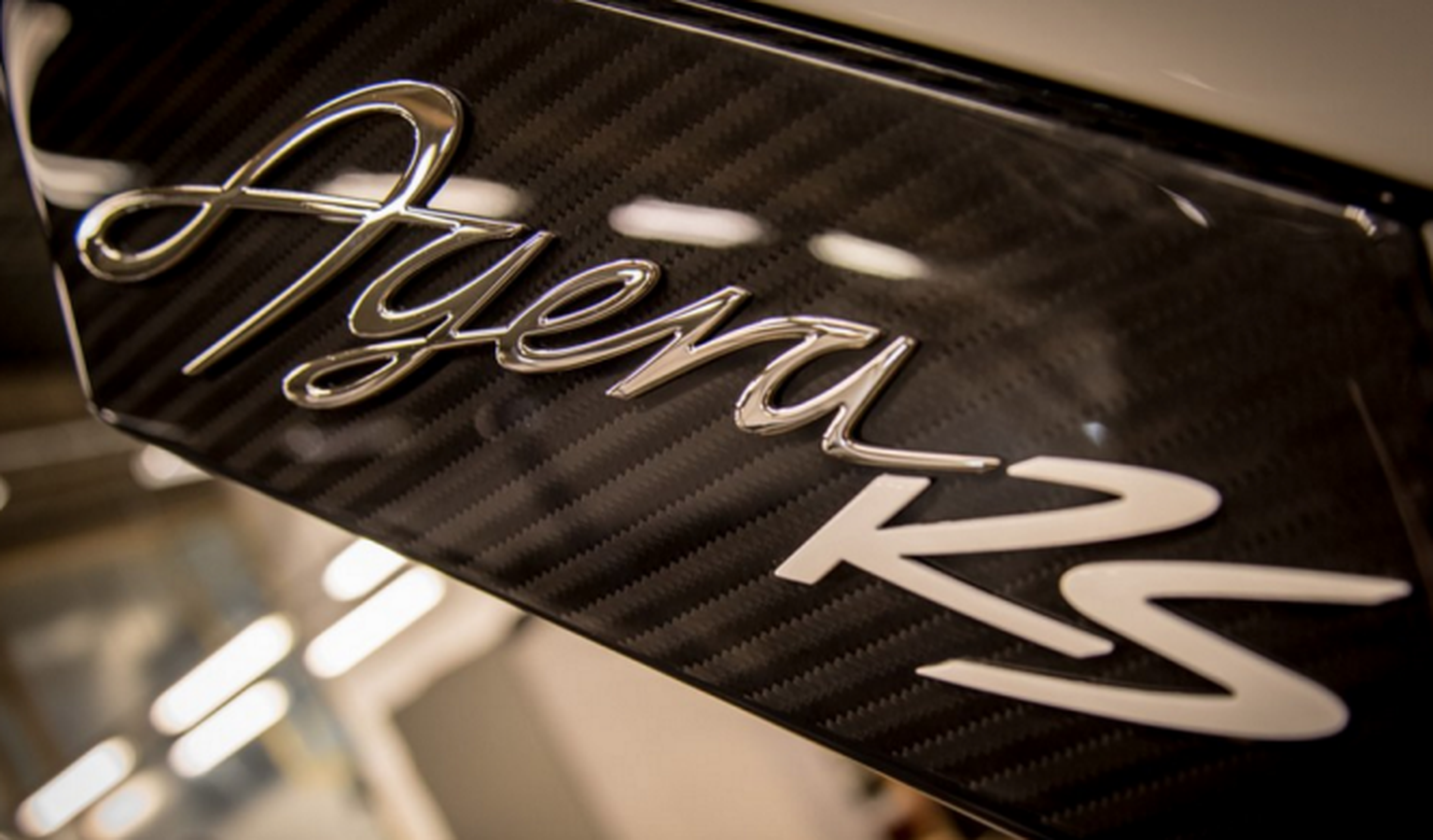 Prepárate para ver cómo se hace un Koenigsegg Agera RS