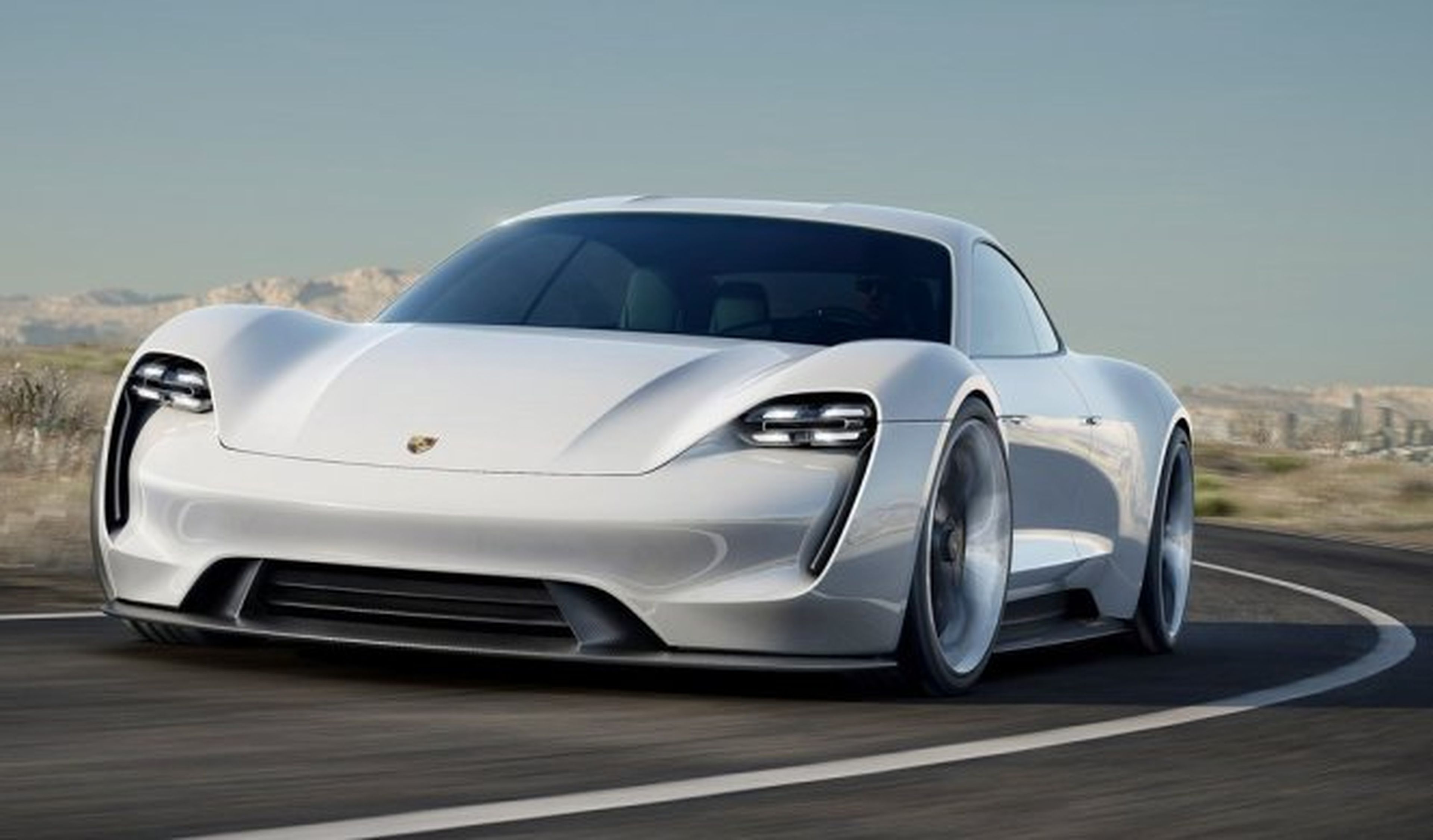 Porsche Mission E o Tesla Model S: duelo en el futuro
