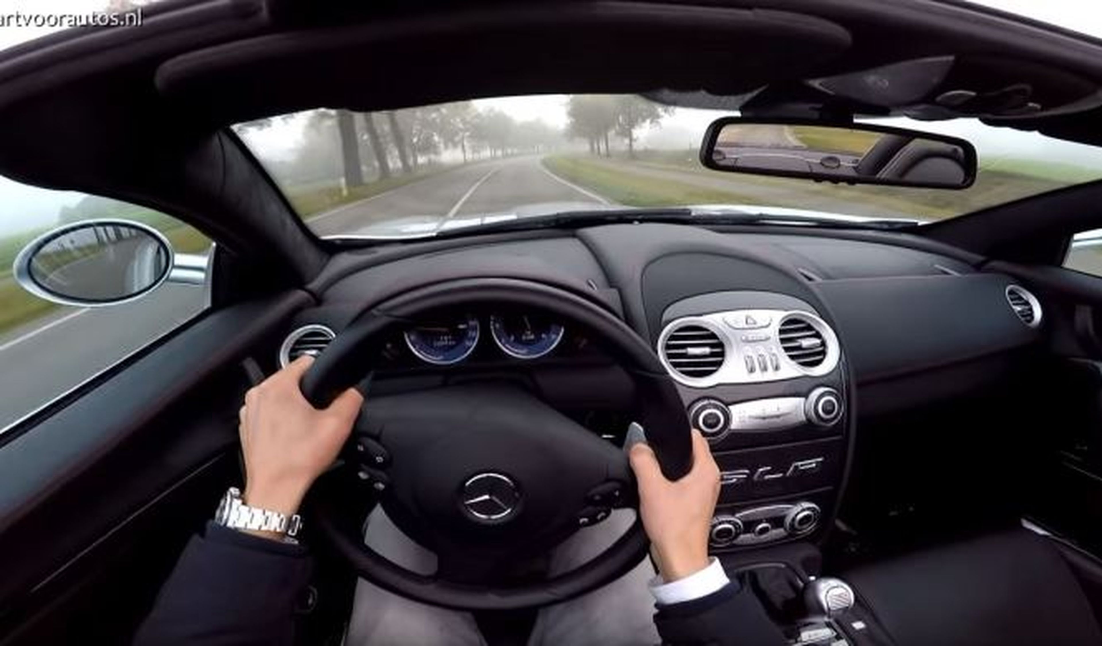 Vídeo: al volante del Mercedes SLR McLaren Roadster