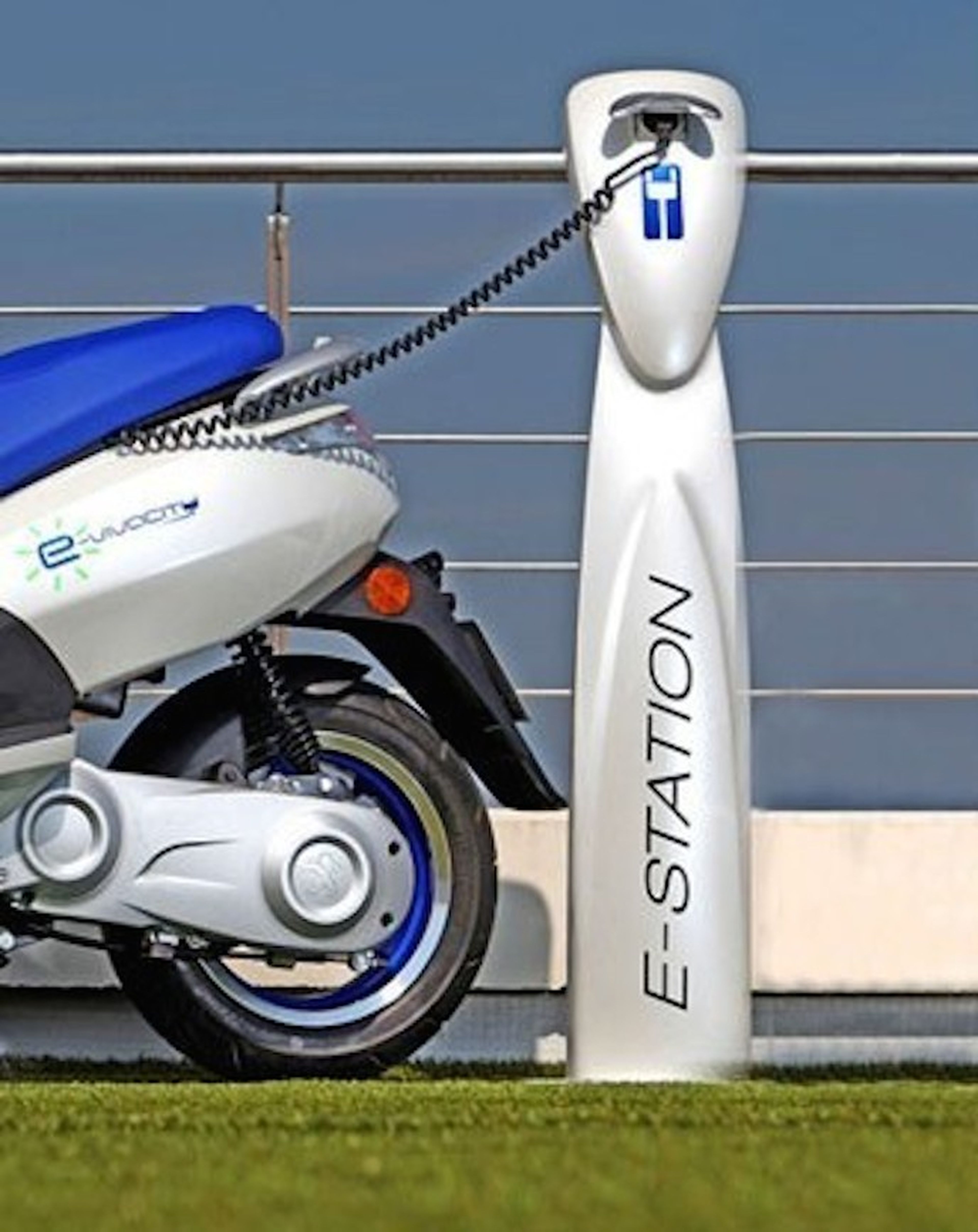 Cataluña fabricará un scooter eléctrico a partir de 2017