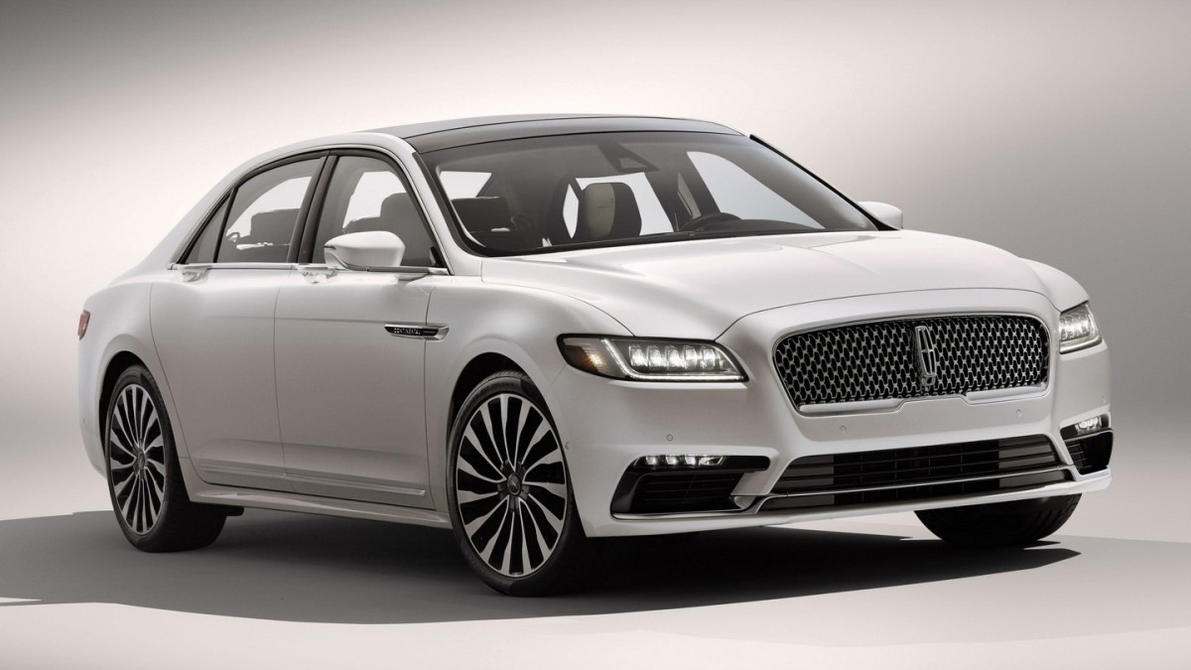 Lincoln Continental 2017 frontal