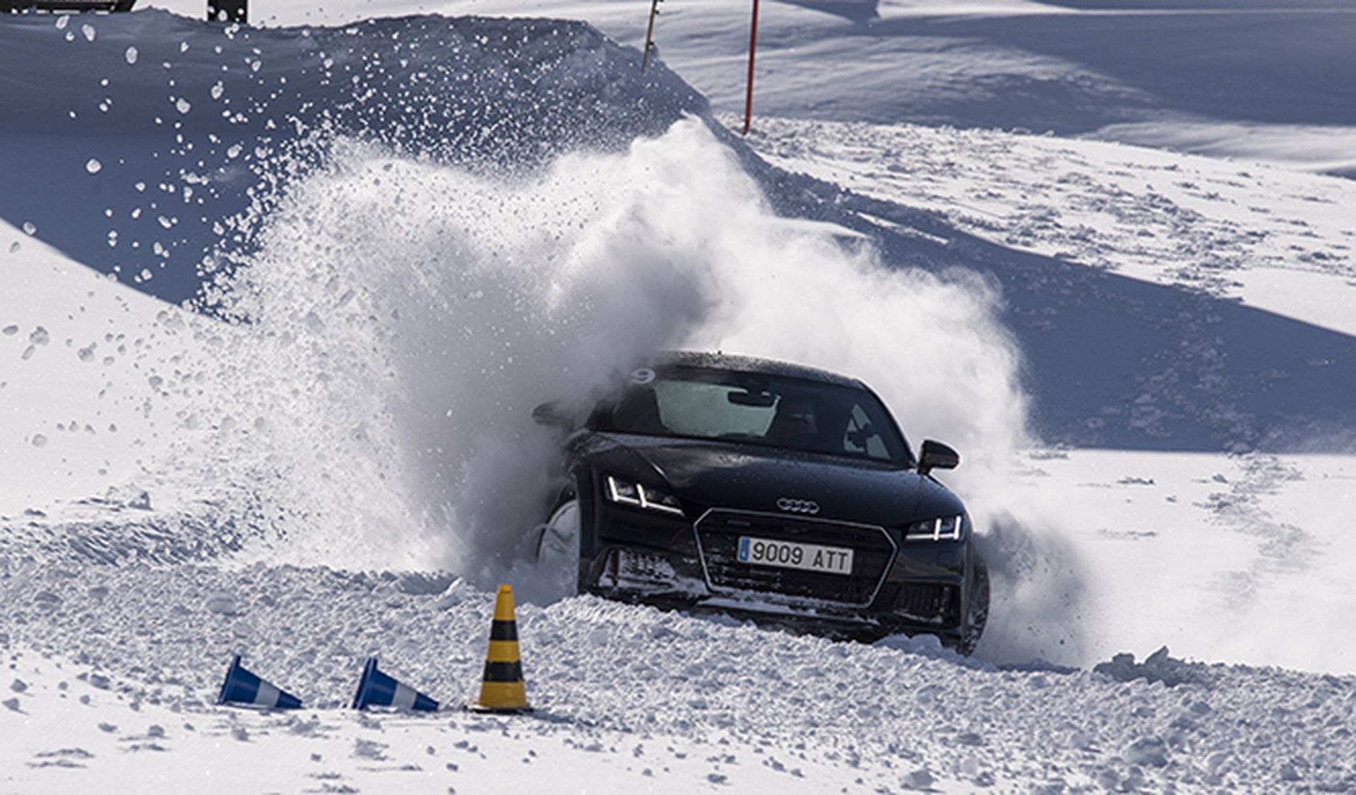 curso conducción en la nieve Audi 2016