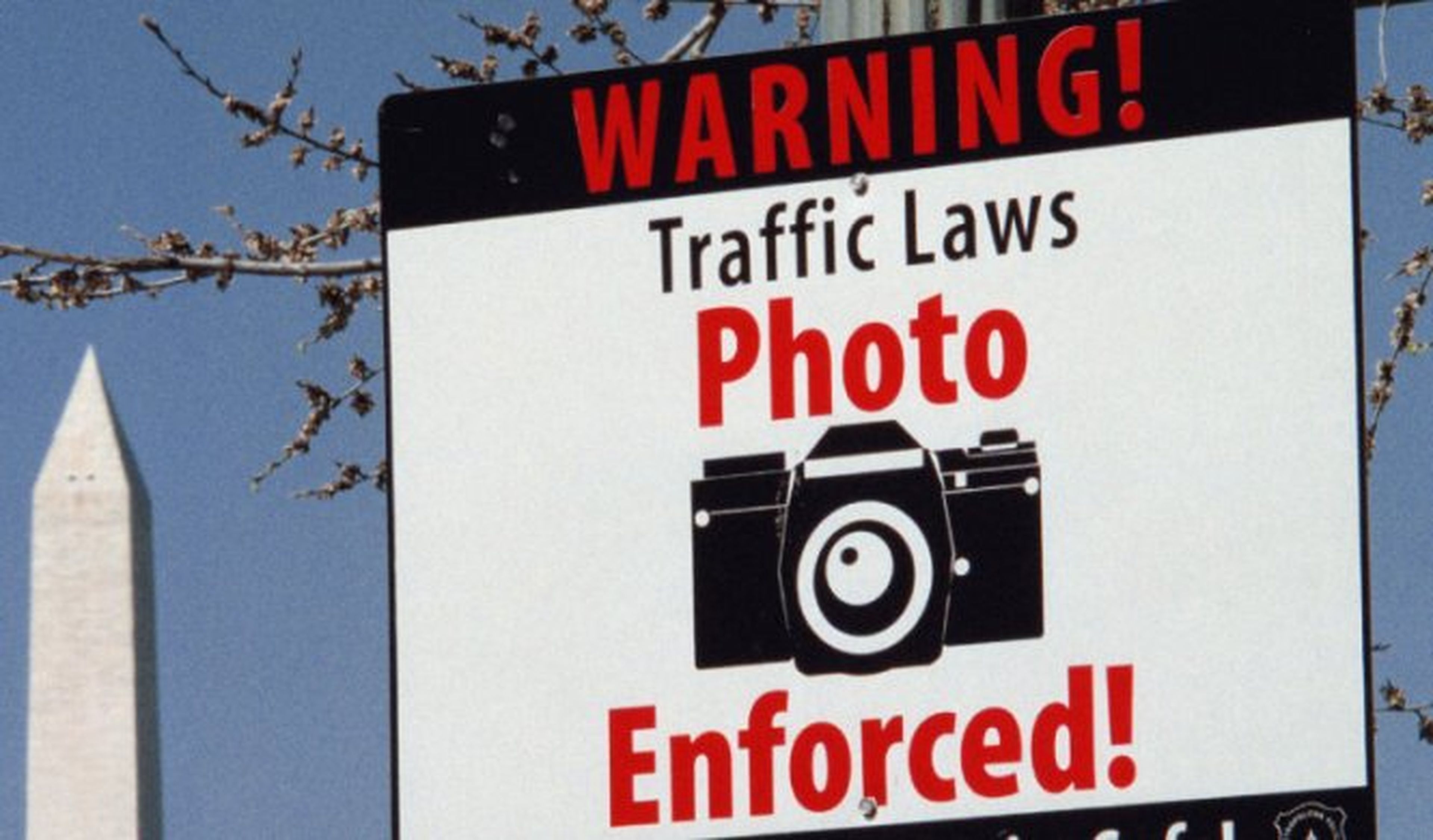 Las cámaras en los semáforos provocan más accidentes