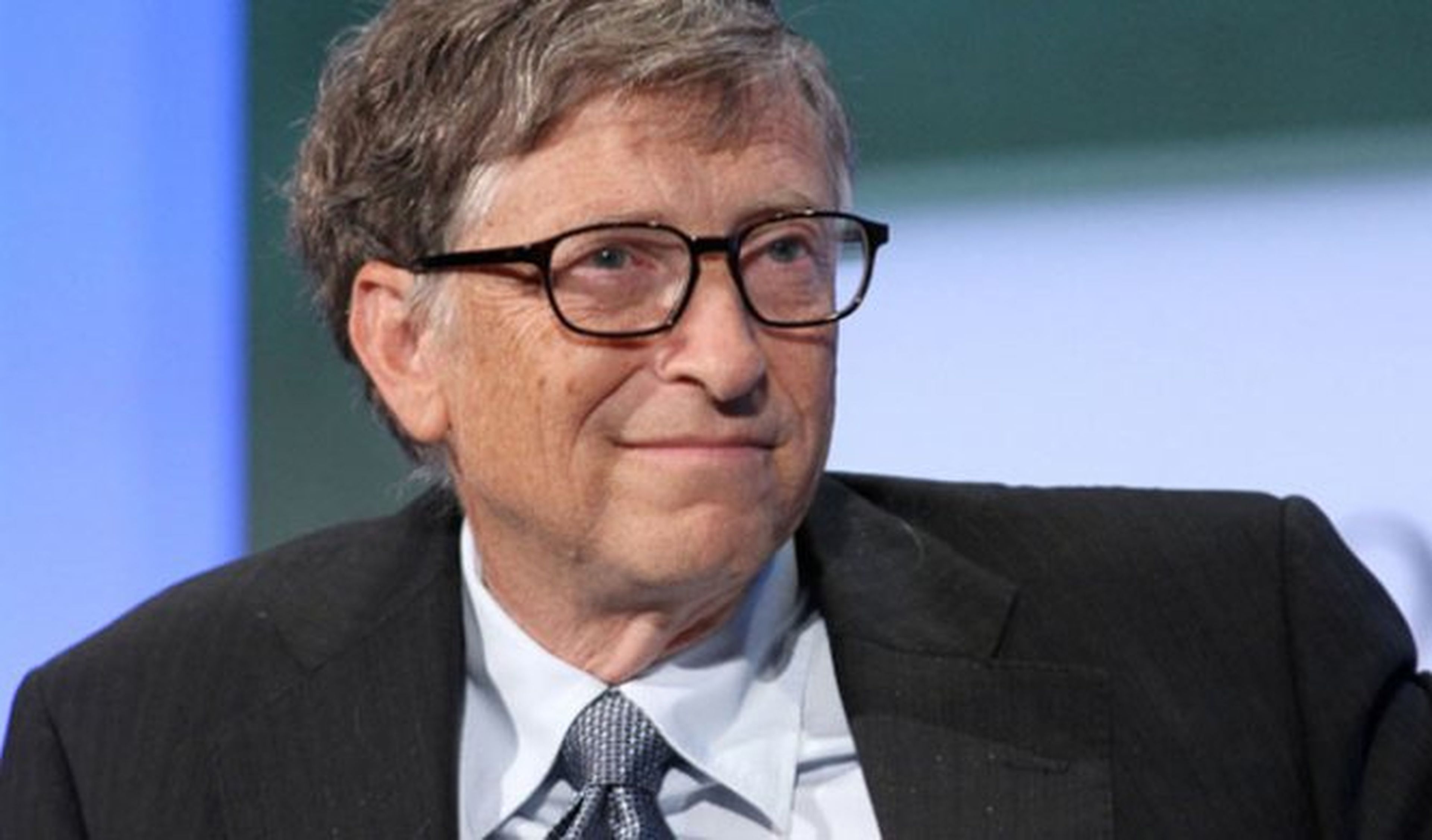 ¿Por qué Bill Gates memorizaba las matrículas?