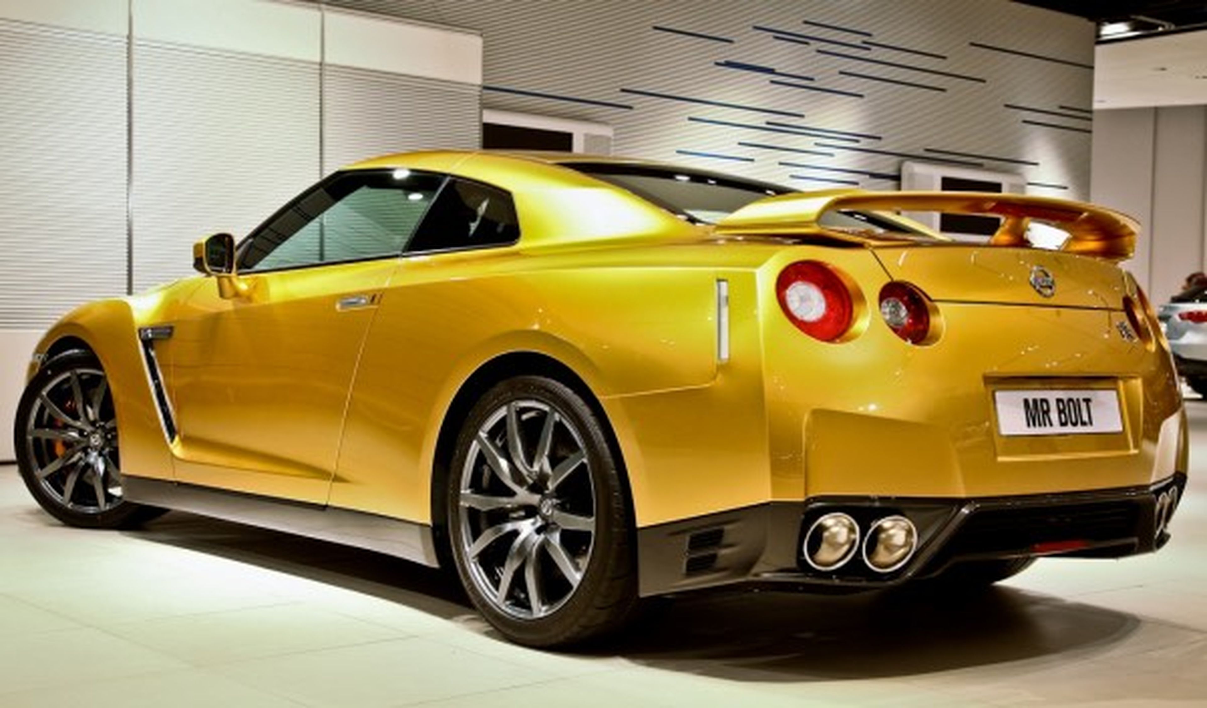 Un Nissan GT-R... ¿de oro?