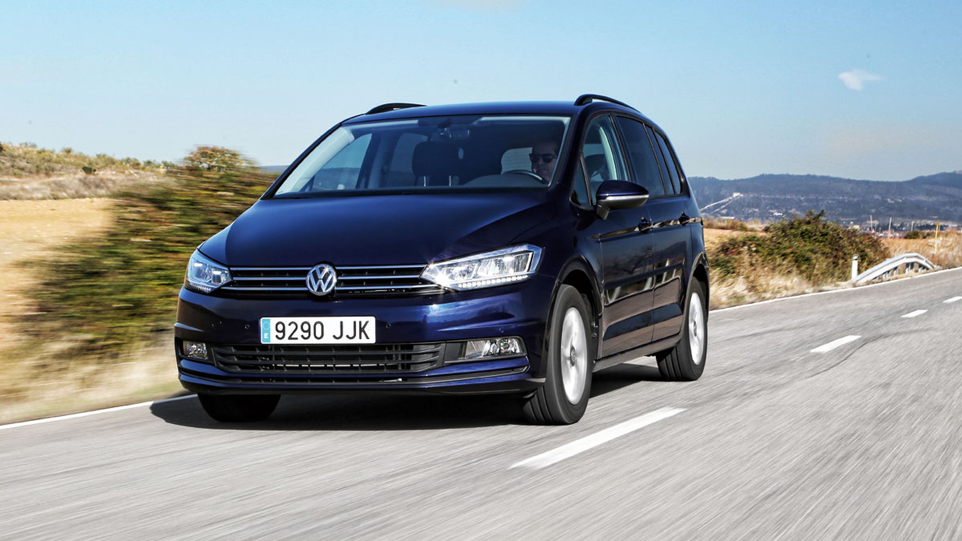 Prueba del Volkswagen Touran 2.0 TSI, ¿mejor que el diésel?