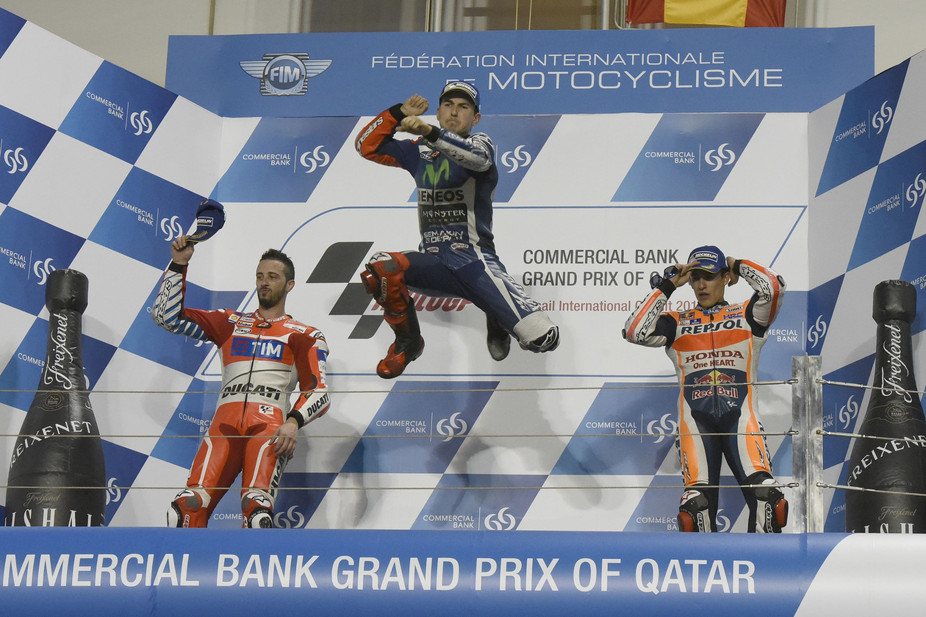Carrera MotoGP Qatar 2016: Lorenzo es el número 1