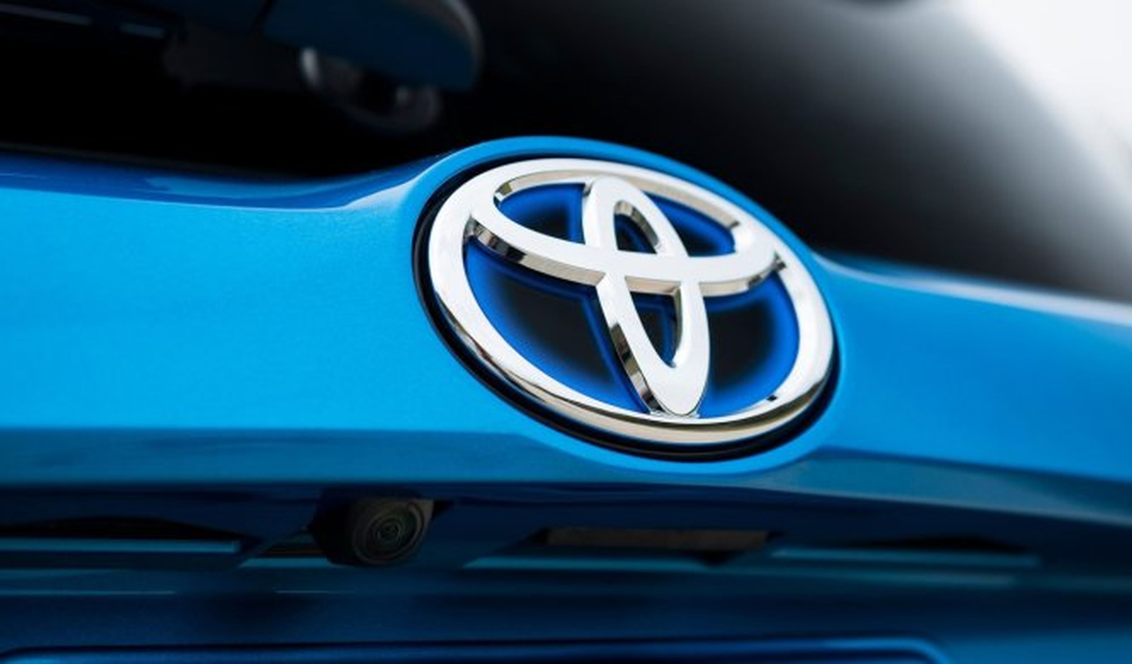 Freno automático para Toyota y Lexus en 2017