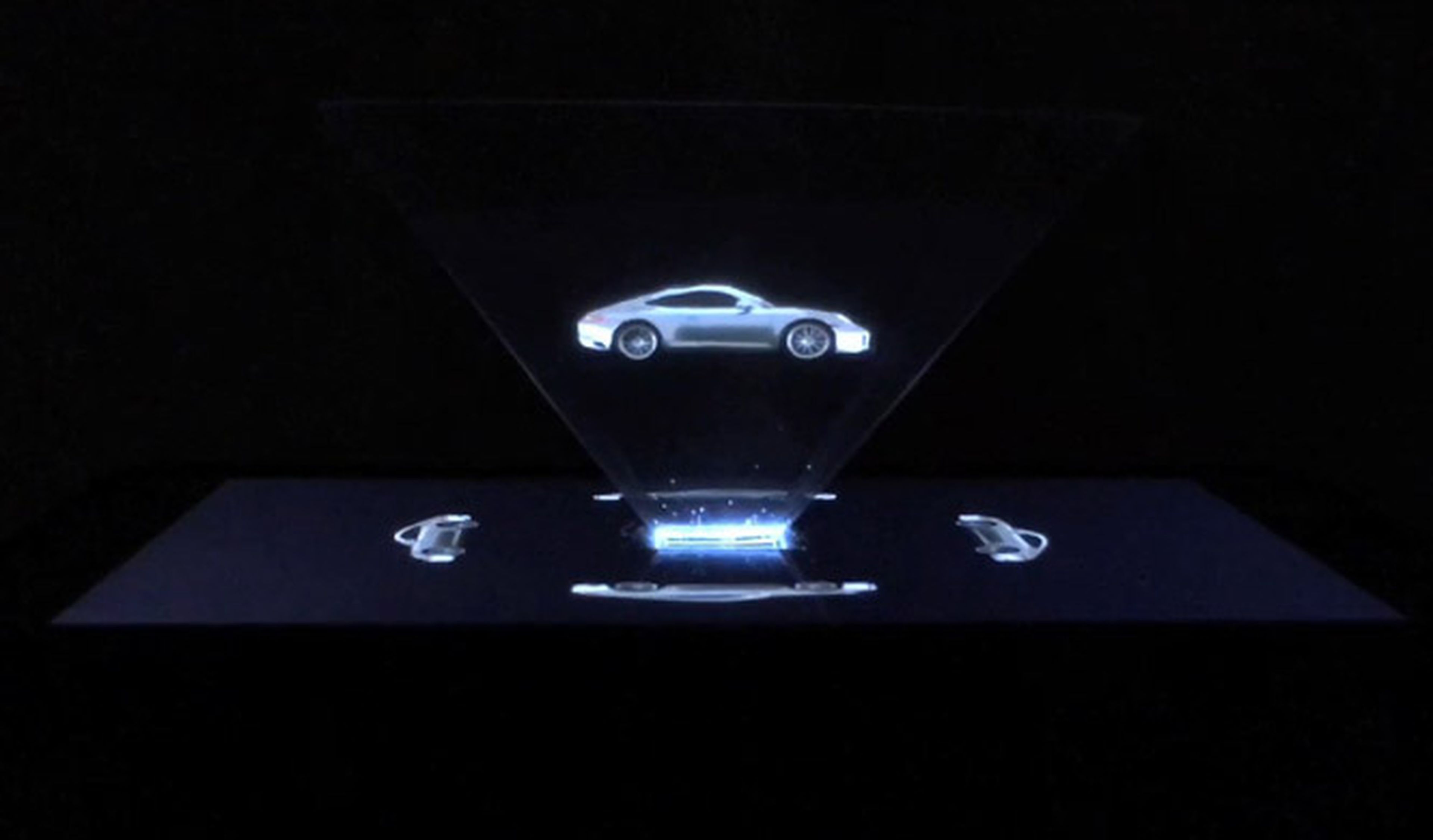 El primer holograma de Porsche