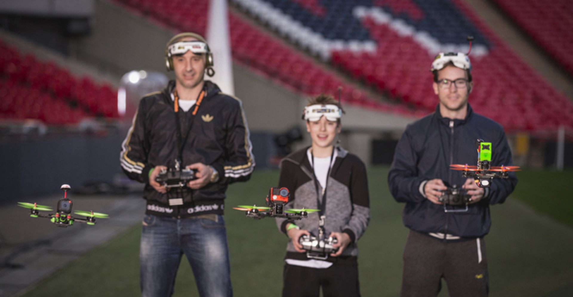participantes carrera drones