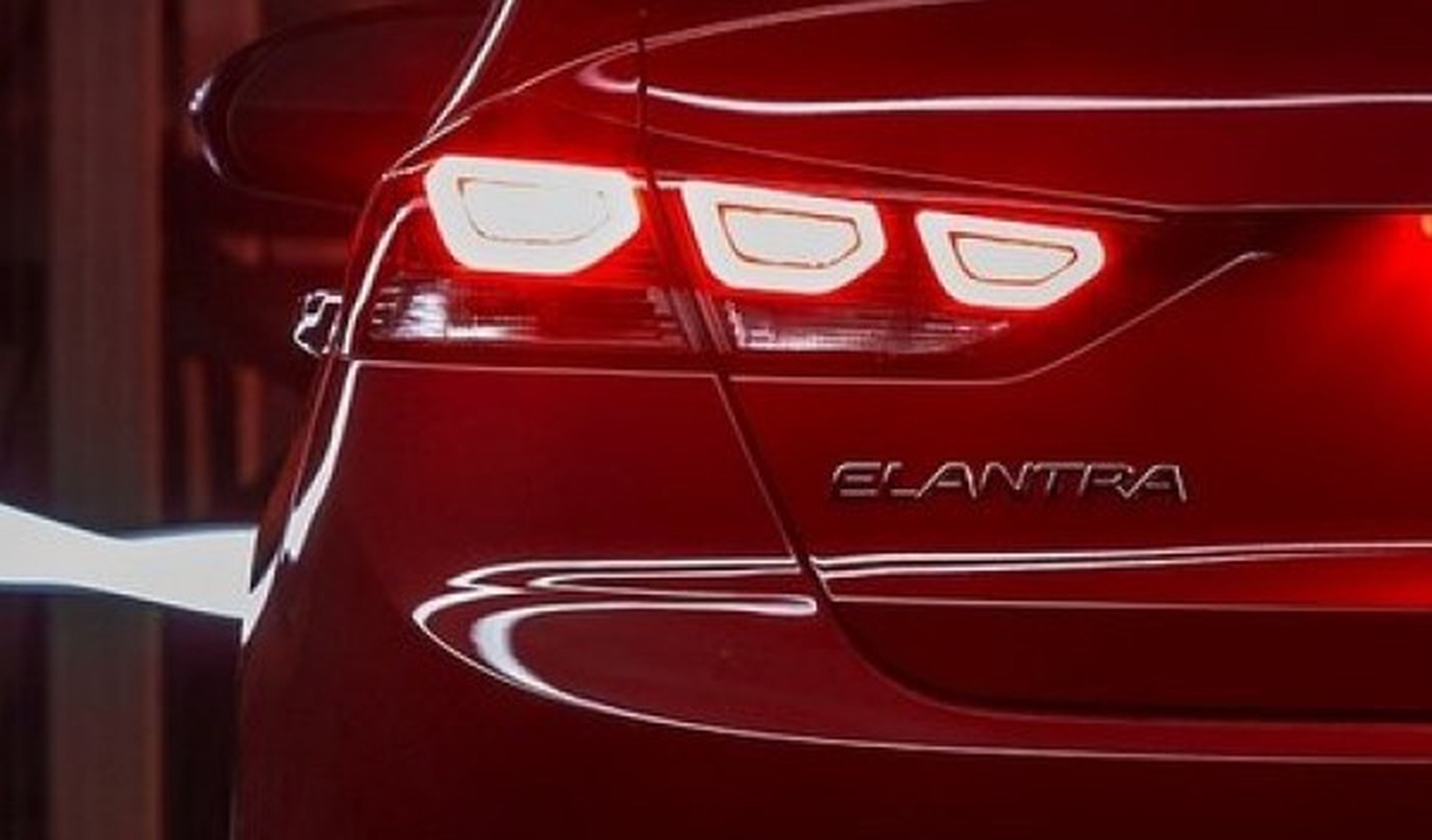 El nuevo Hyundai Elantra Sport 2017 tendrá más de 200 CV