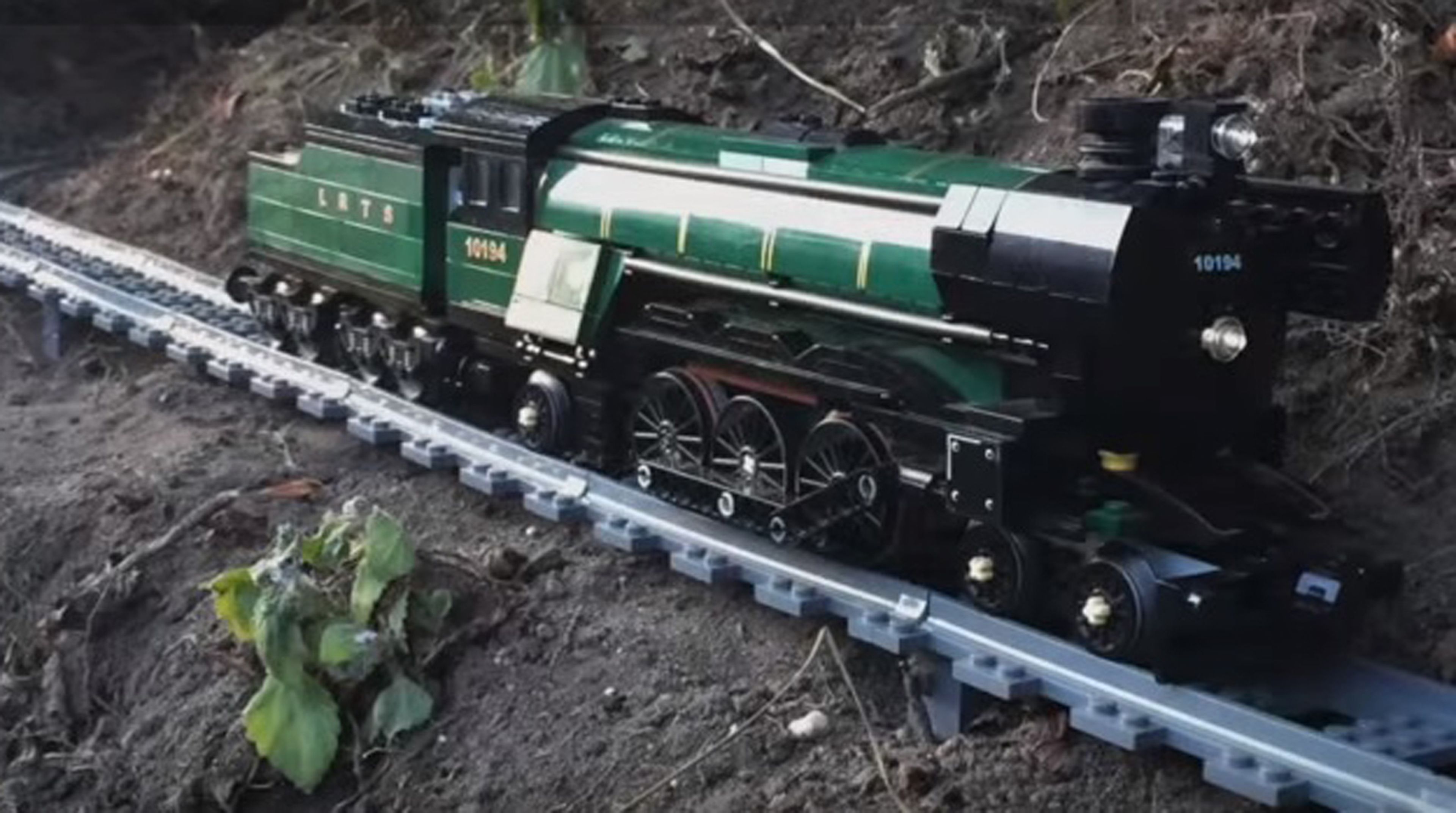 Vídeo: el 'viaje' en tren de Lego grabado con una GoPro