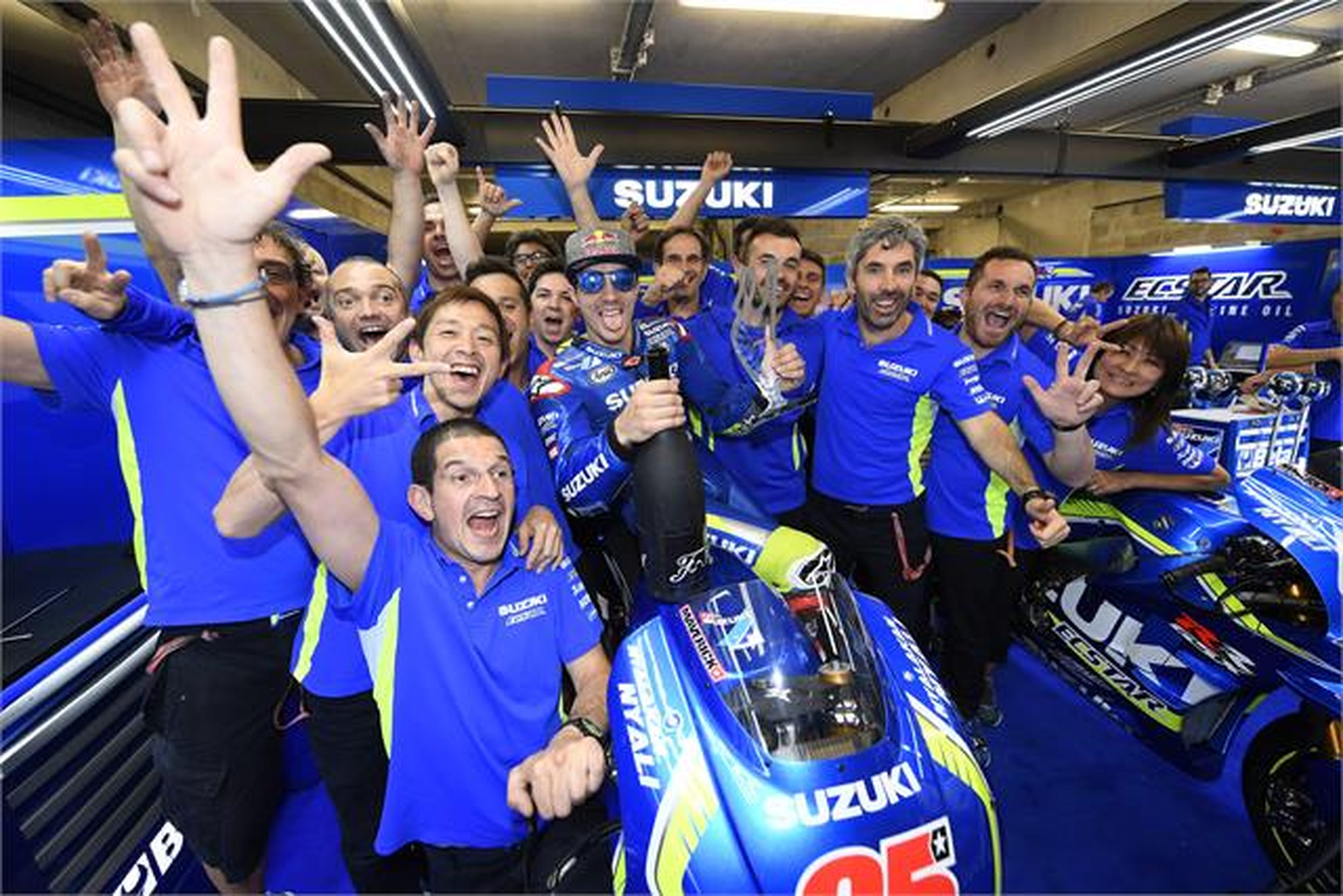 Suzuki regresa al podio de MotoGP 8 años después