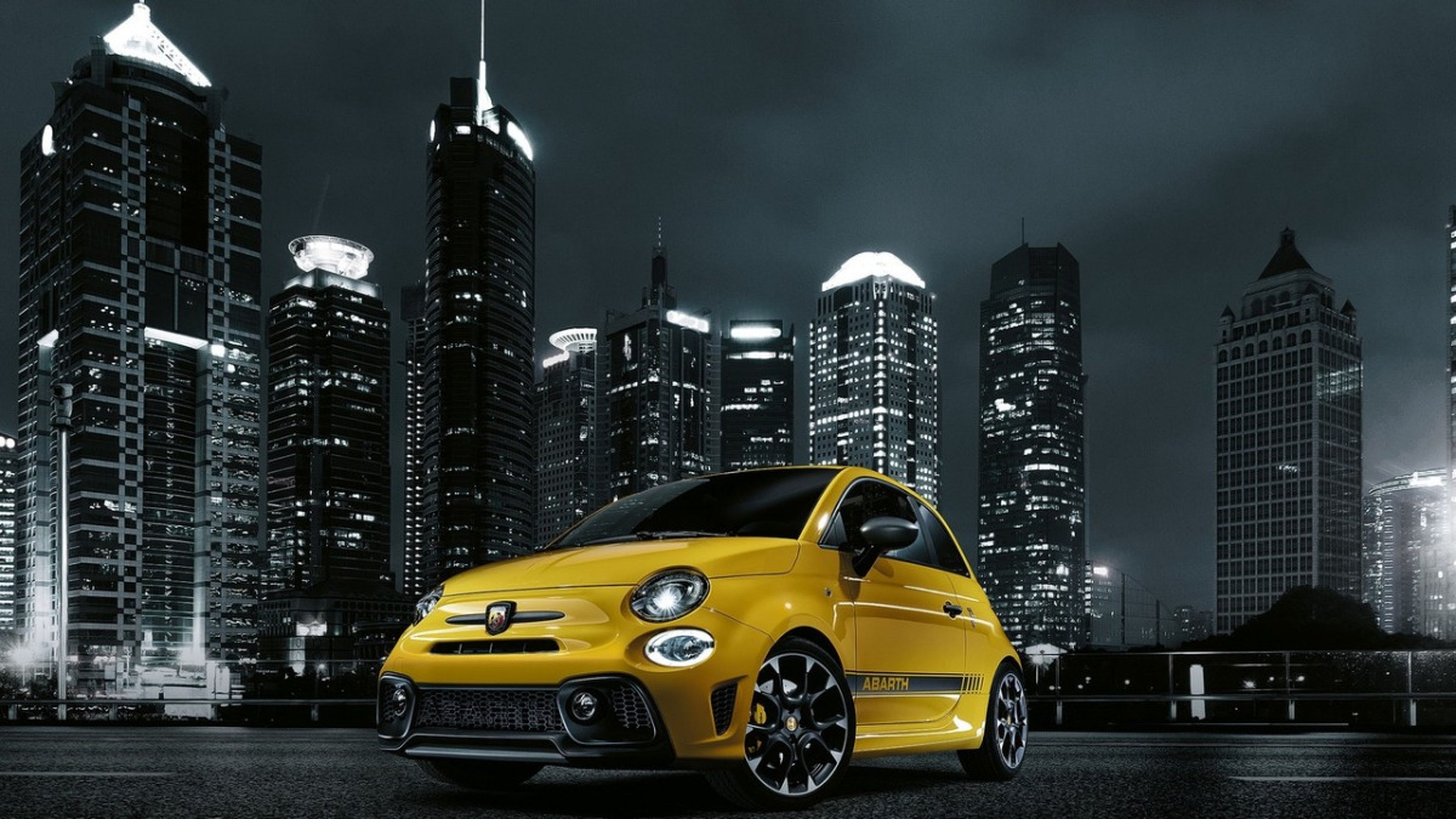 Abarth 595 2016 frontal