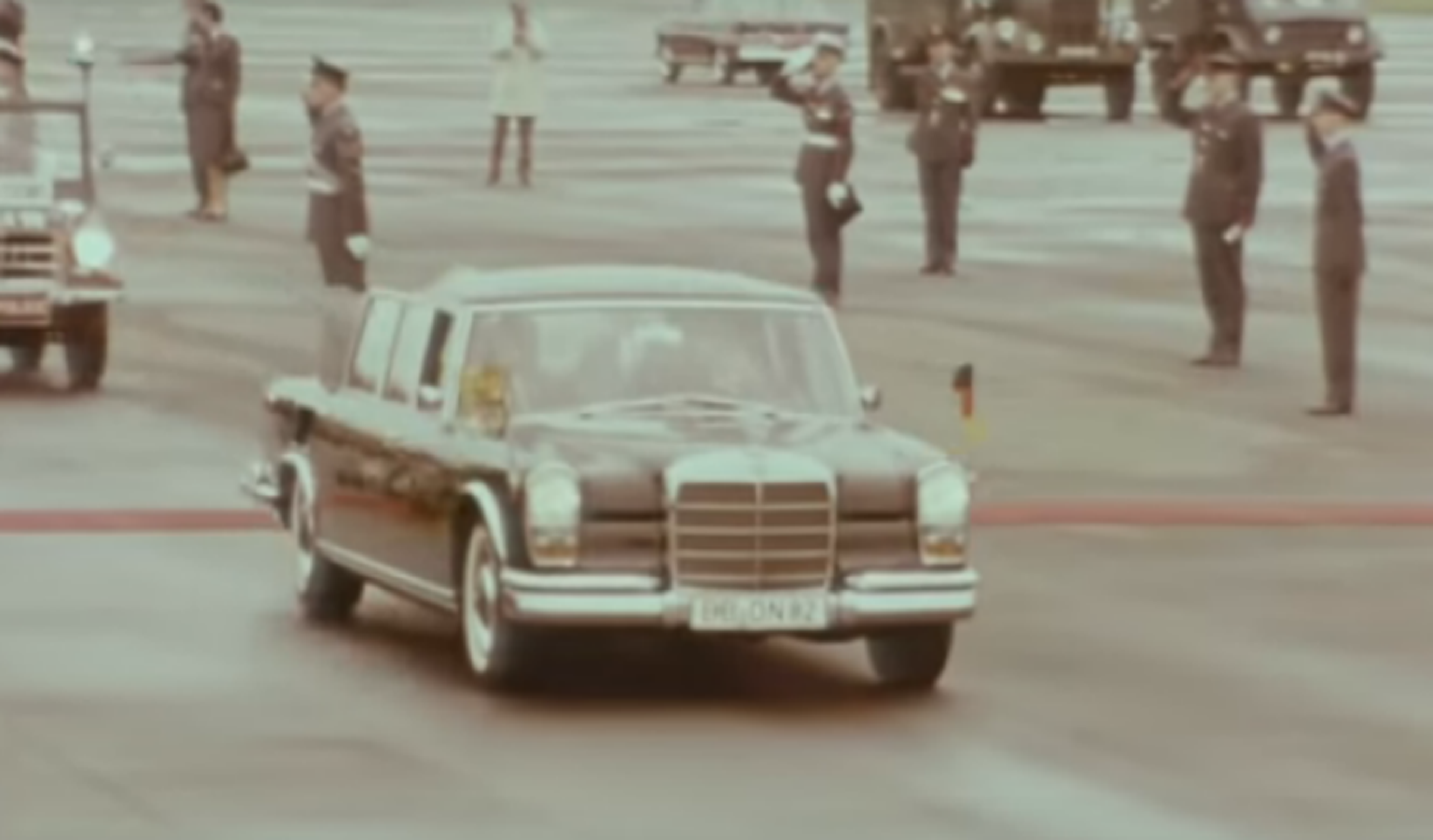 Vídeo: un Mercedes muy real puede ser tuyo...