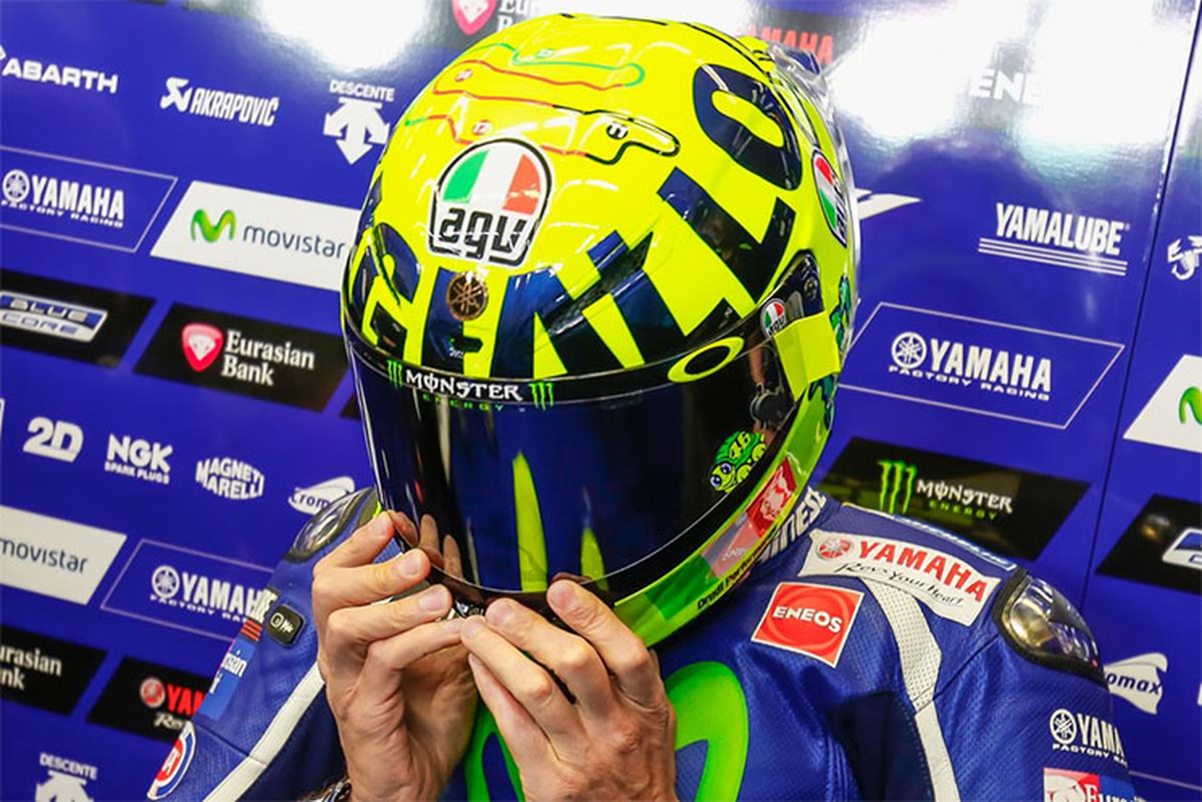 Así es el casco de Valentino Rossi para Mugello 2016
