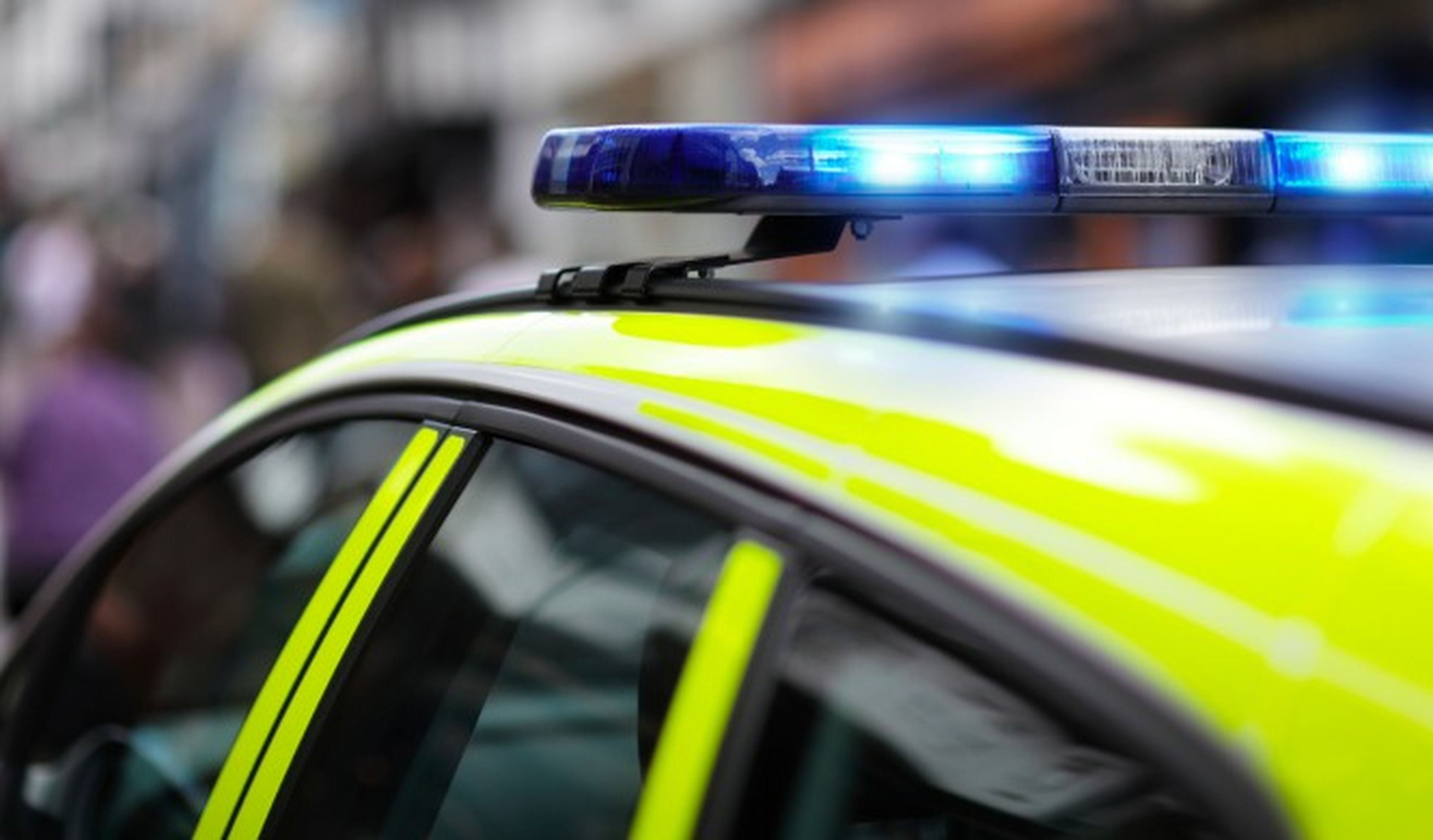 Acusan a un policía de tener sexo a cambio de una multa