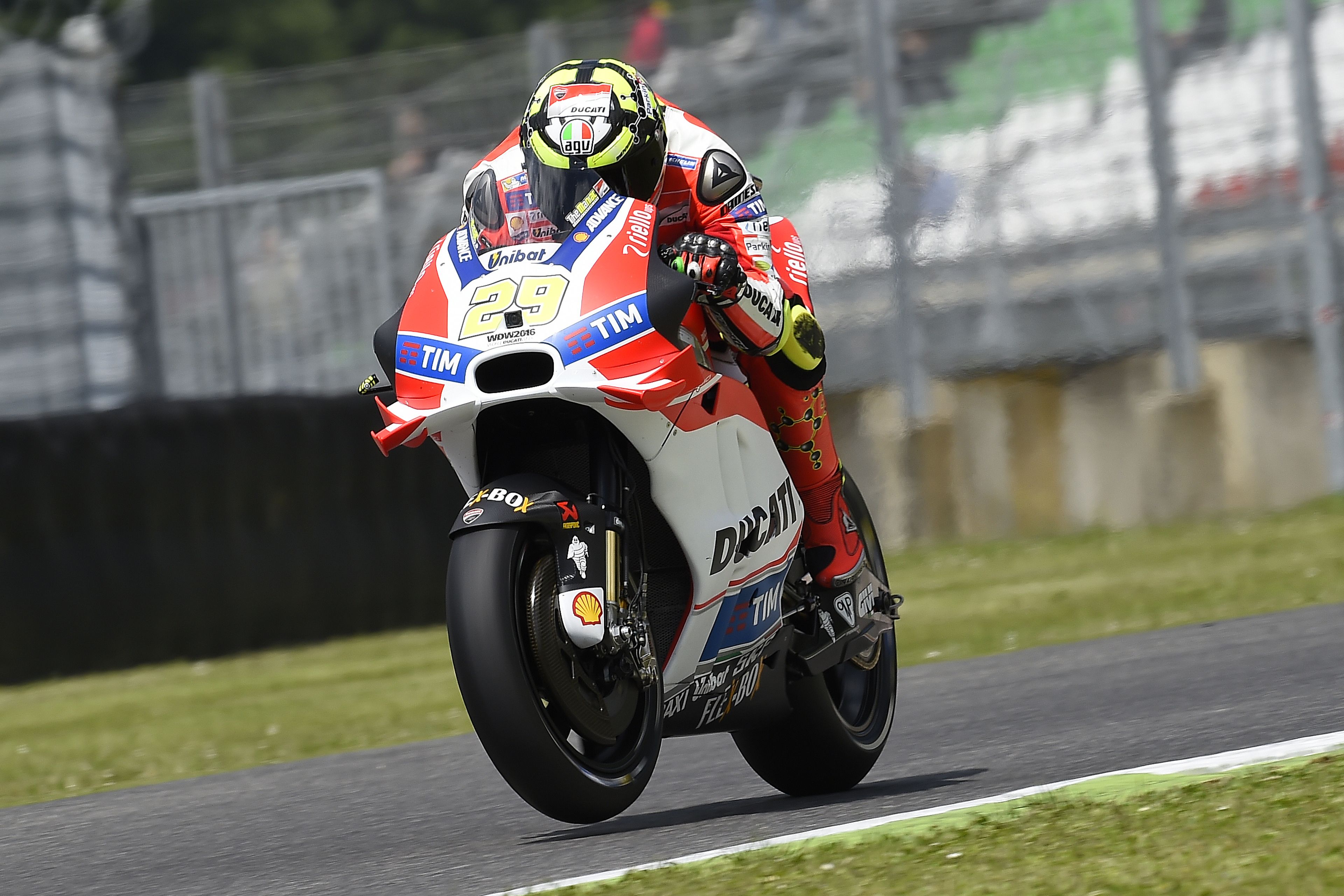 Iannone bate el récord de velocidad en MotoGP: ¡354,9 km/h!