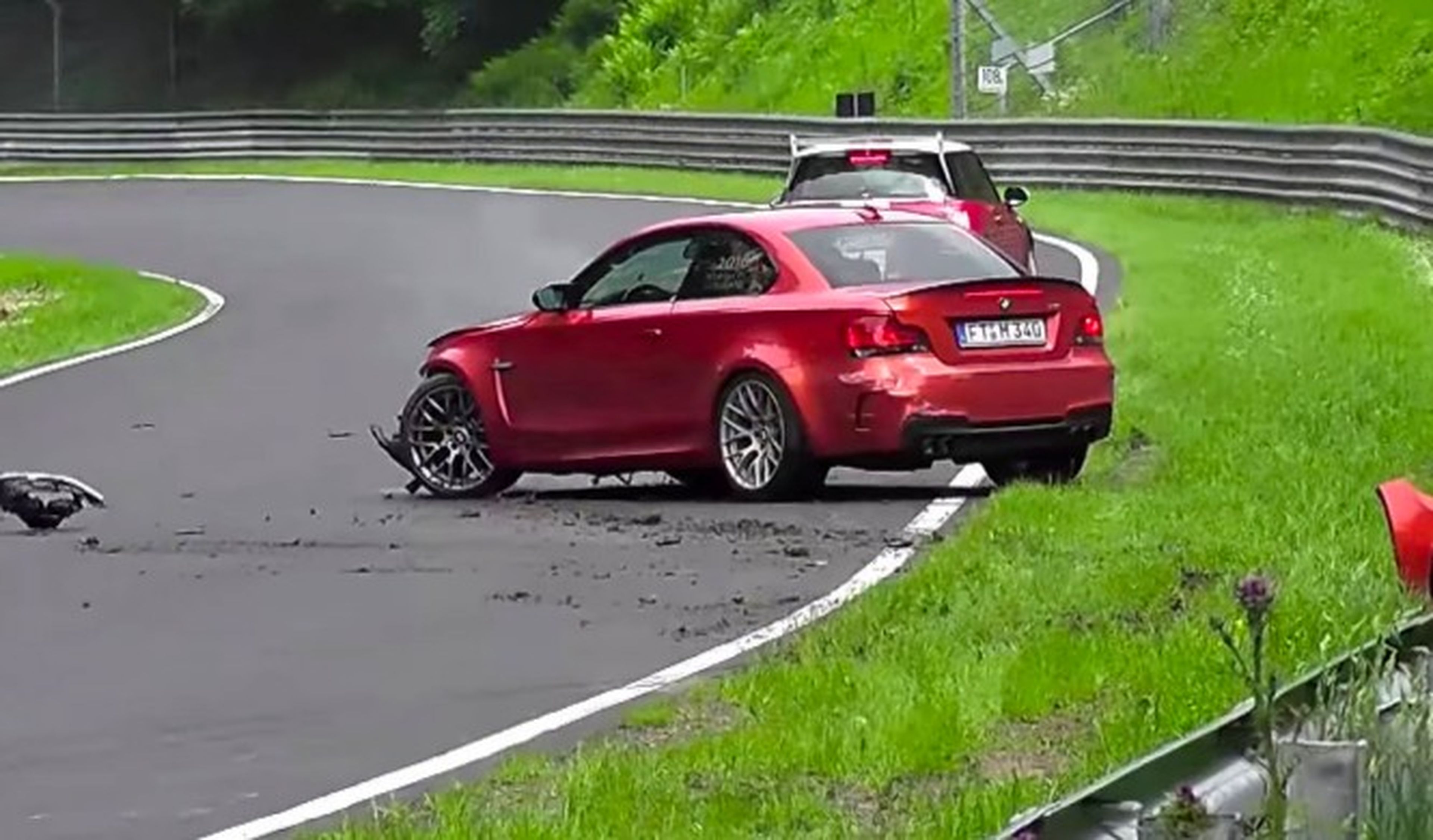 Vídeo: un BMW M1 se estampa en Nürburgring