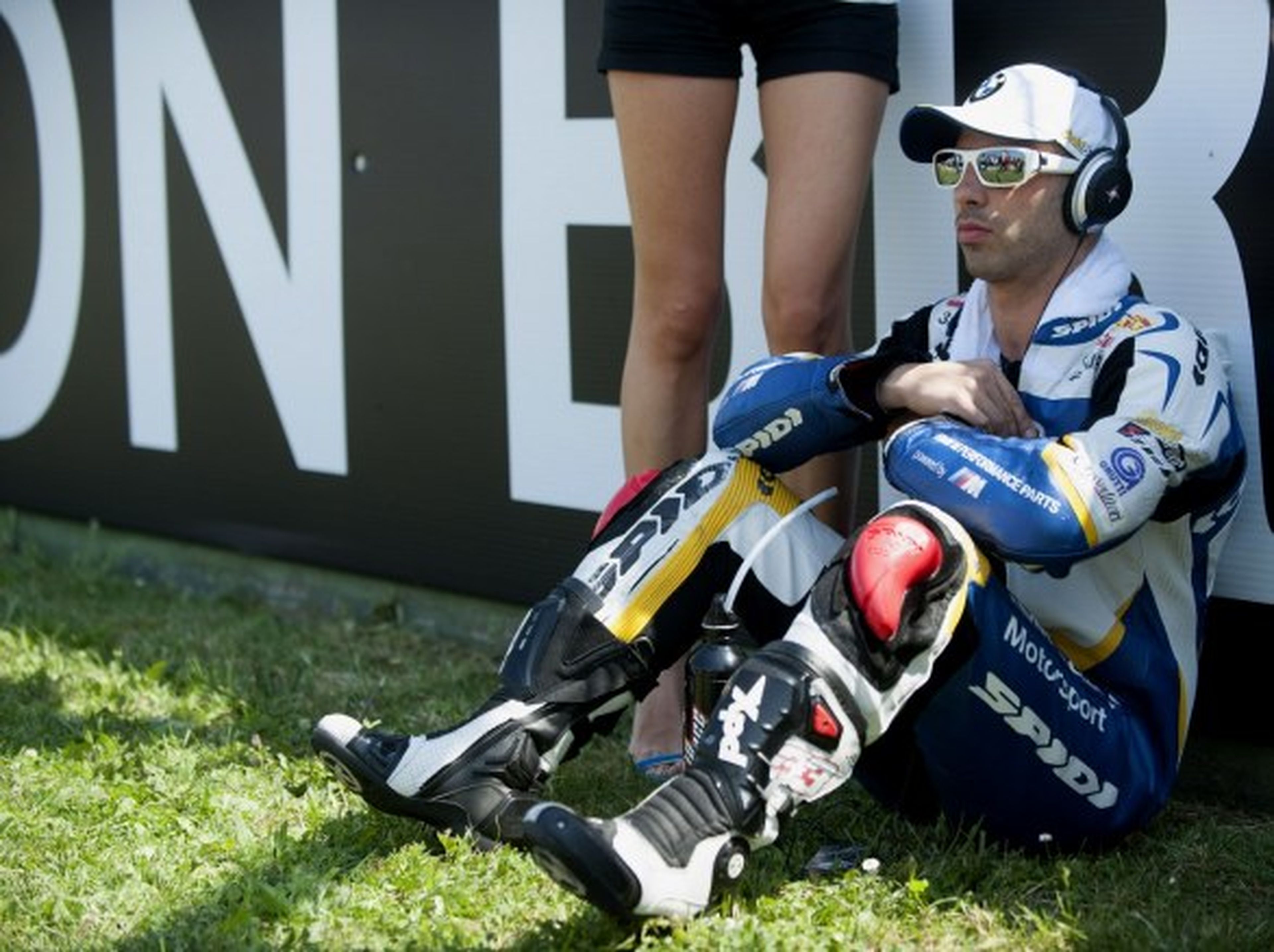 Marco Melandri vuelve a competir: en Superbike con Ducati