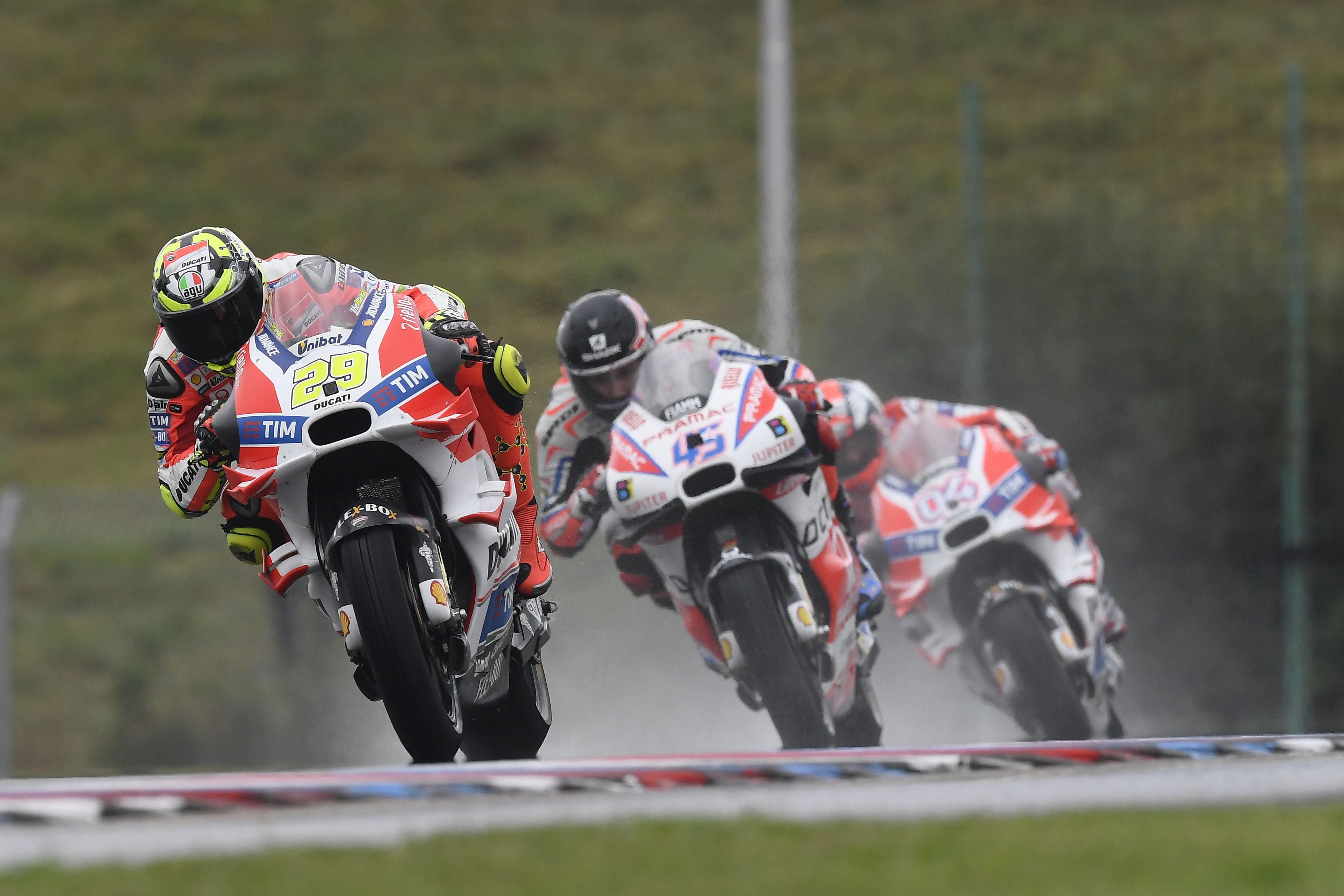 MotoGP Brno 2016: el naufragio de Ducati