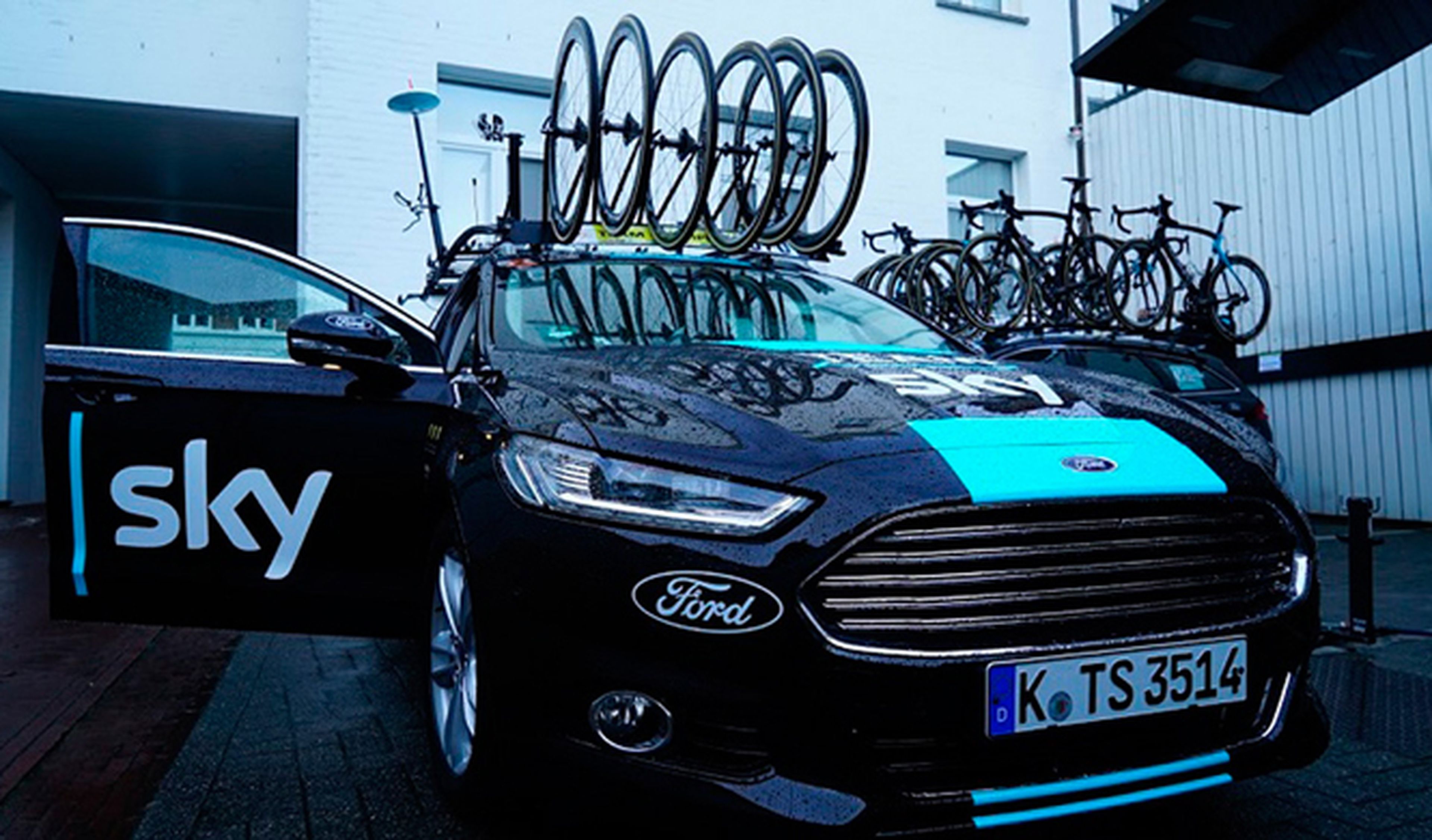 Vuelta 2016: Ford organiza seminarios de ciclismo
